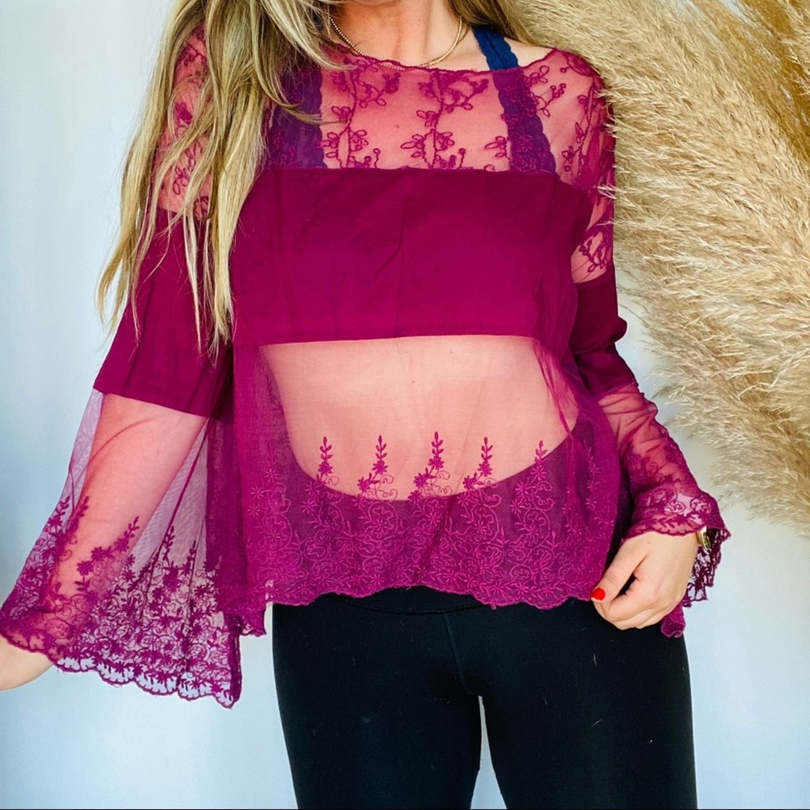 Free People FREE PEOPLE Red Sheer Lace Bell Sleeve Crop Top Blouse