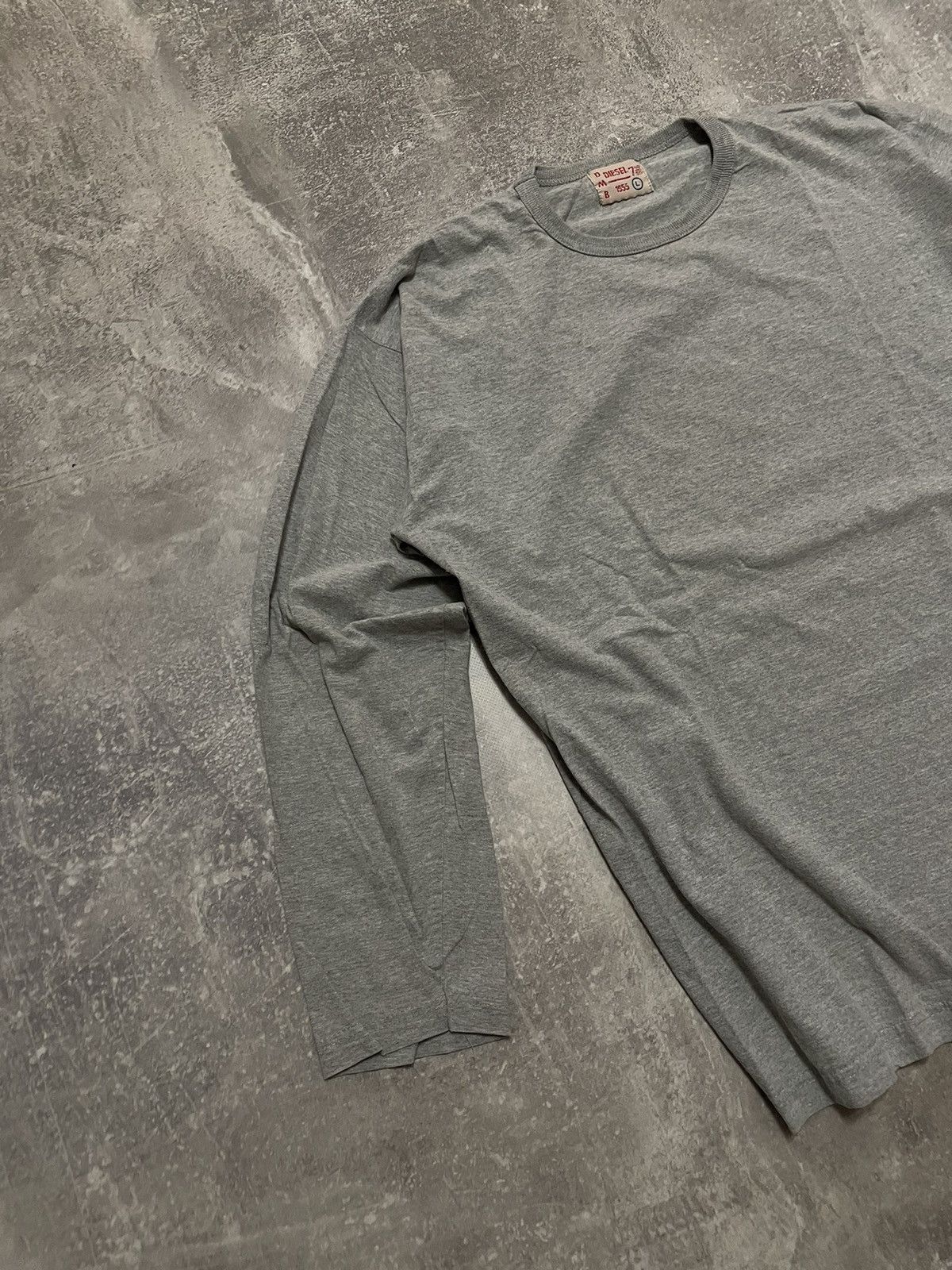 Diesel × Vintage Vintage Diesel Long Sleeve Big Logo Size US L / EU 52-54 / 3 - 8 Thumbnail
