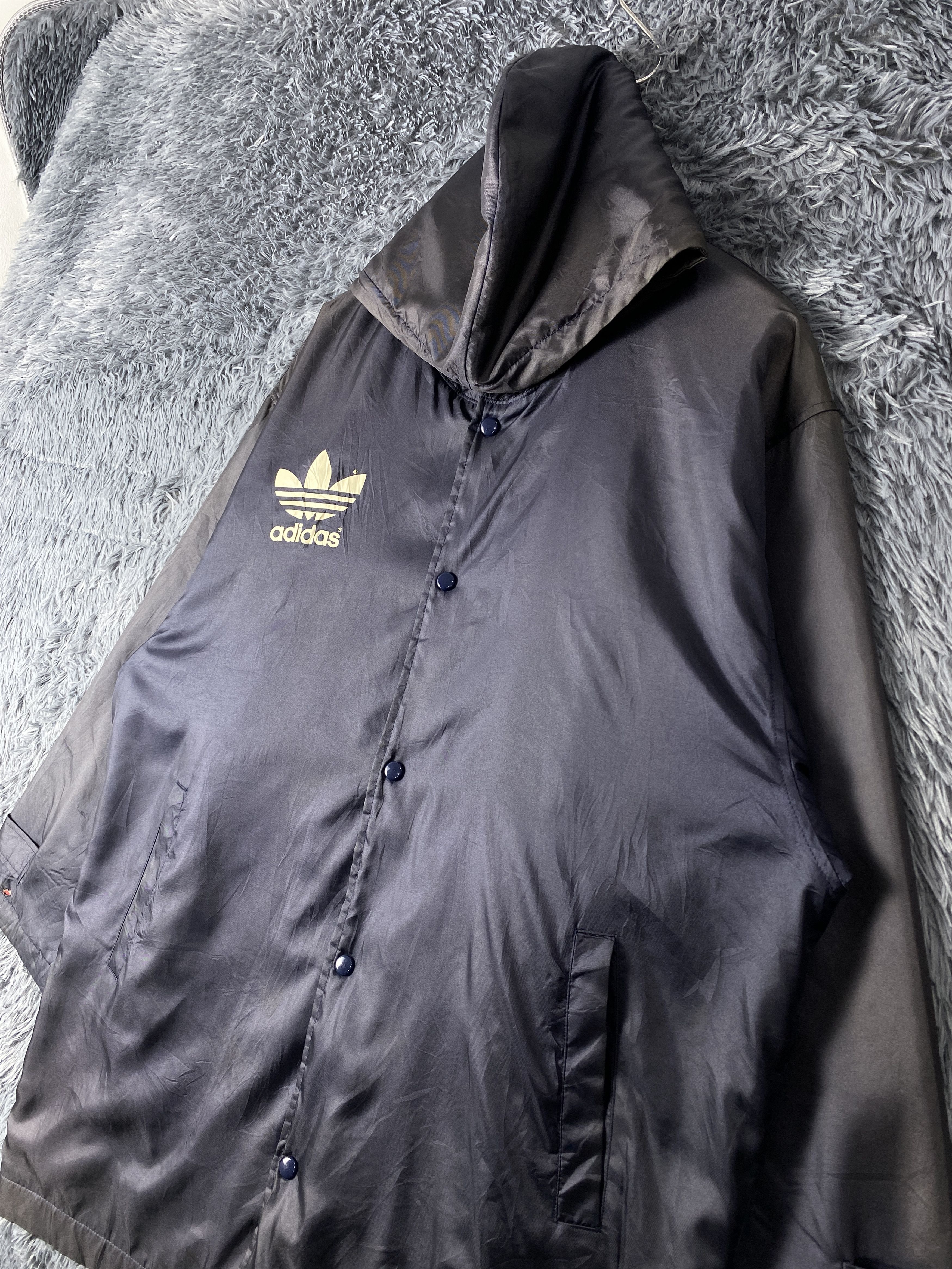 Adidas Vintage Adidas 90s Hoodie Big Logo Jacket Size US L / EU 52-54 / 3 - 3 Thumbnail