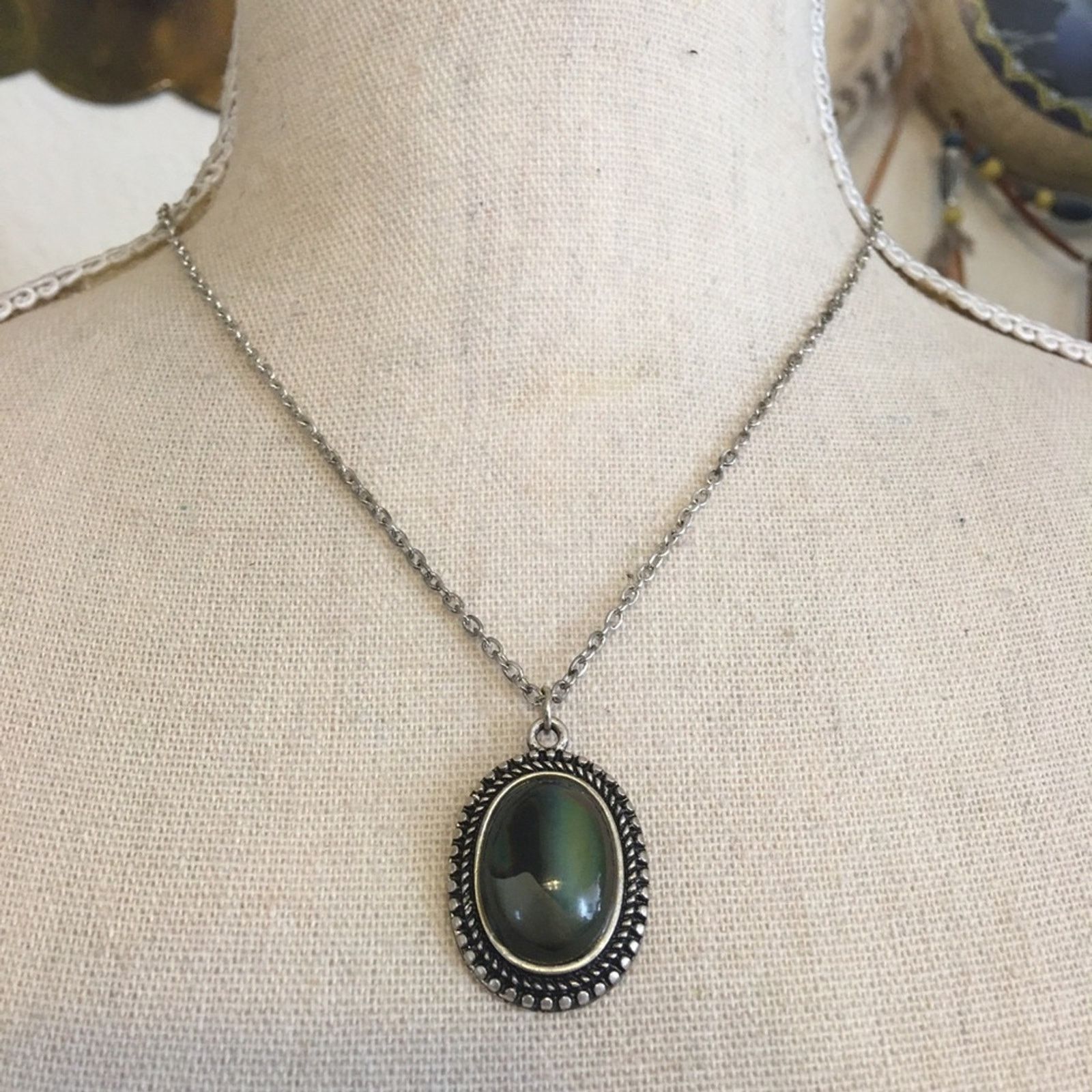 Jewelry Bubble resin stone medallion silver tone necklace Size ONE SIZE - 1 Thumbnail