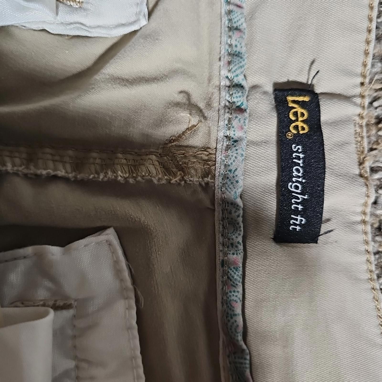 Lee Lee Women Straight Fit Khaki Cargo Shorts 10M Outdoor Casual Size 30" / US 8 / IT 44 - 3 Thumbnail