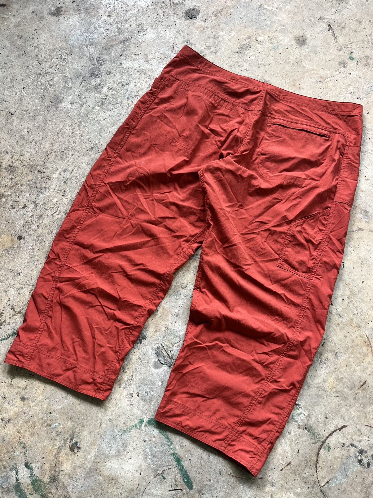 Mountain Hardwear Mountain Hardware sweatpants Size US 40 / EU 56 - 8 Thumbnail