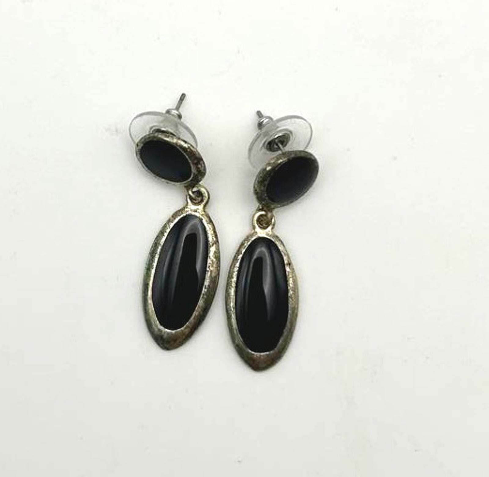 Designer Vintage Drop Earrings Unisex Minimalist Streetwear Accessory Size ONE SIZE - 2 Thumbnail