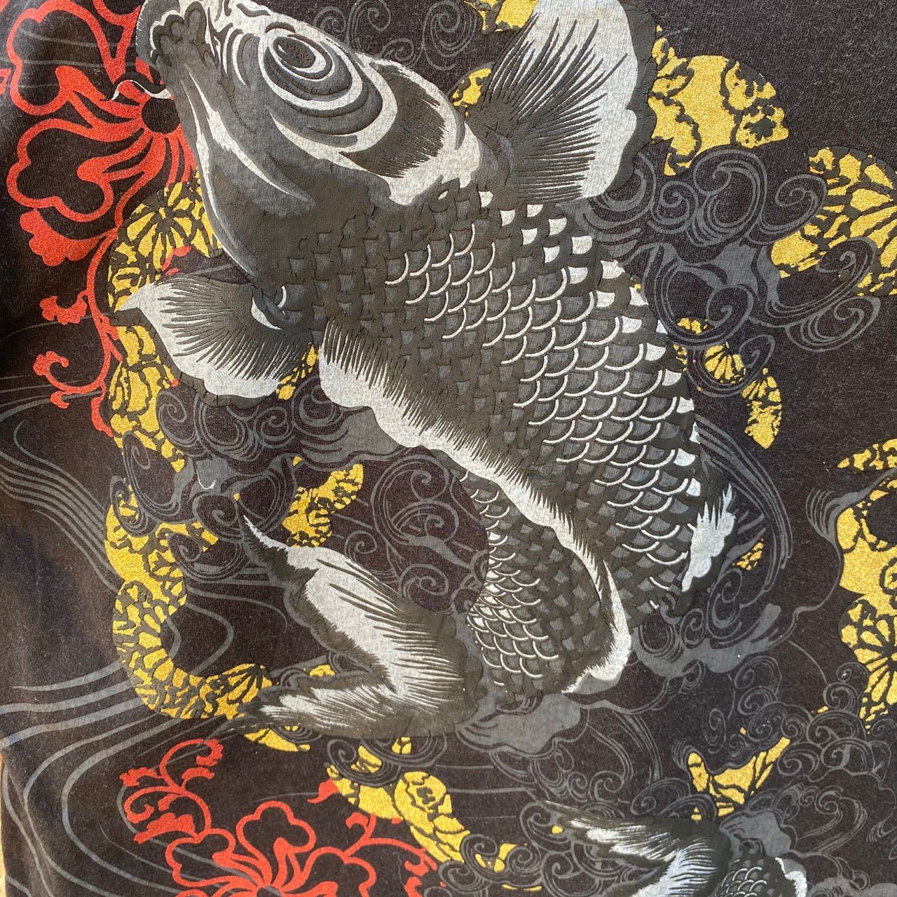 Japanese Brand Vintage Fish Koi Japanese Brand Tshirt Size US L / EU 52-54 / 3 - 5 Thumbnail