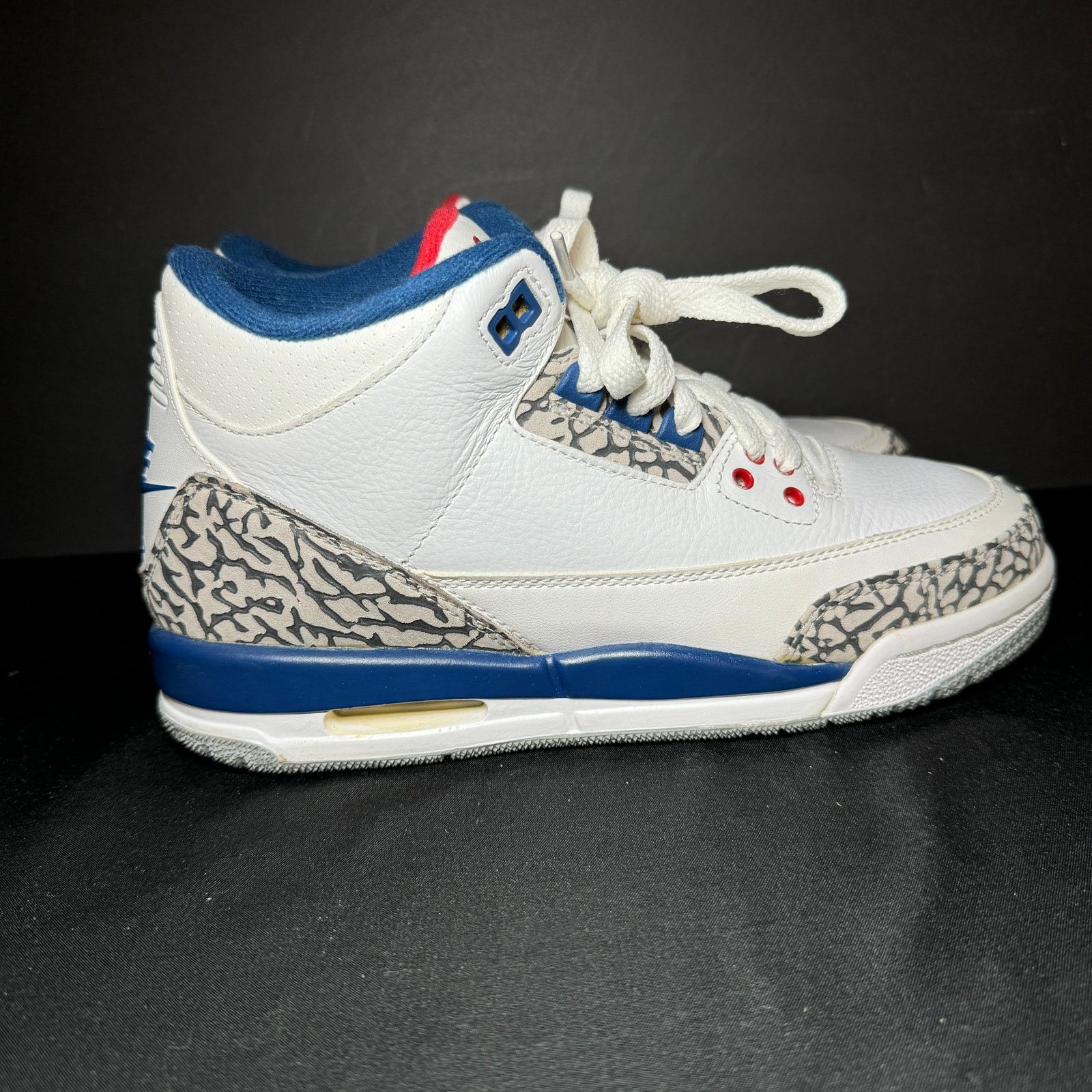Jordan Brand × Nike Size 5 - Air Jordan 3 Retro OG BG True Blue 2016 Men's Shoes Size US 5 / EU 37 - 1 Thumbnail