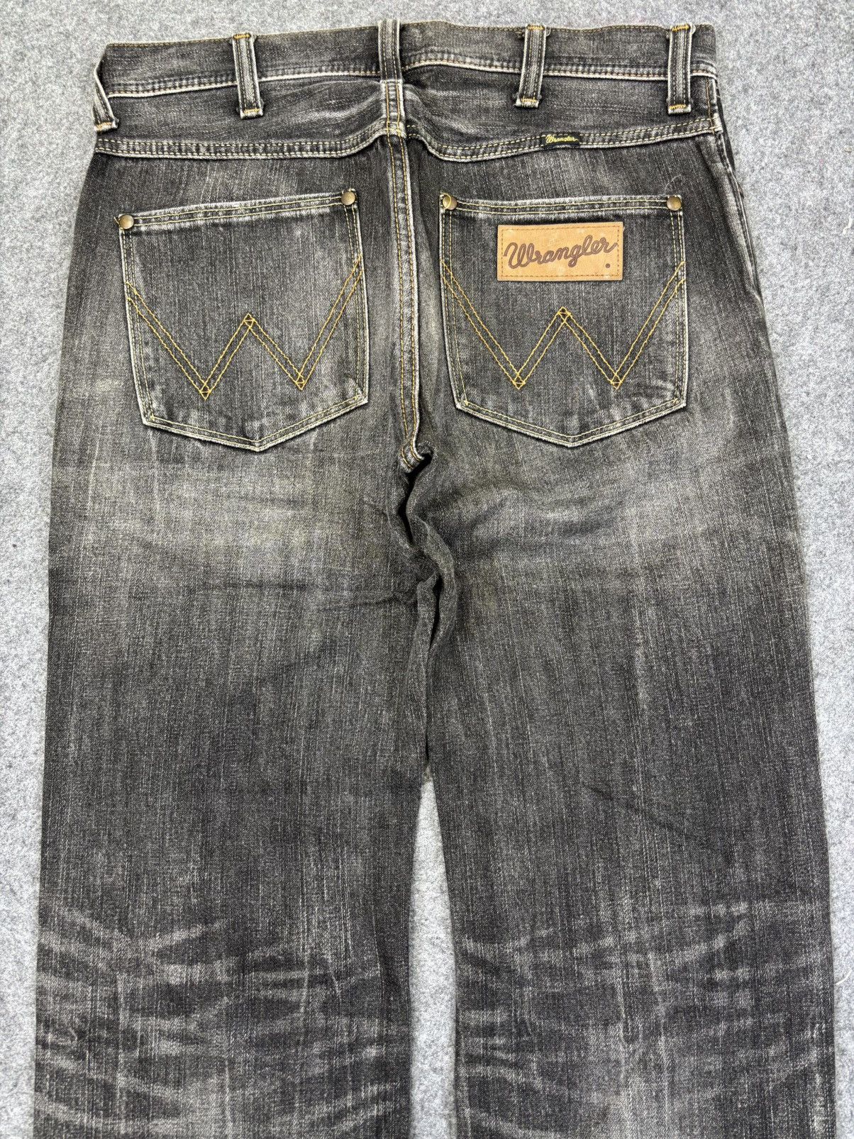 Wrangler 💥90s Style💥Vintage Wrangler Black Wash Fades Denim F866 Size US 32 / EU 48 - 7 Thumbnail