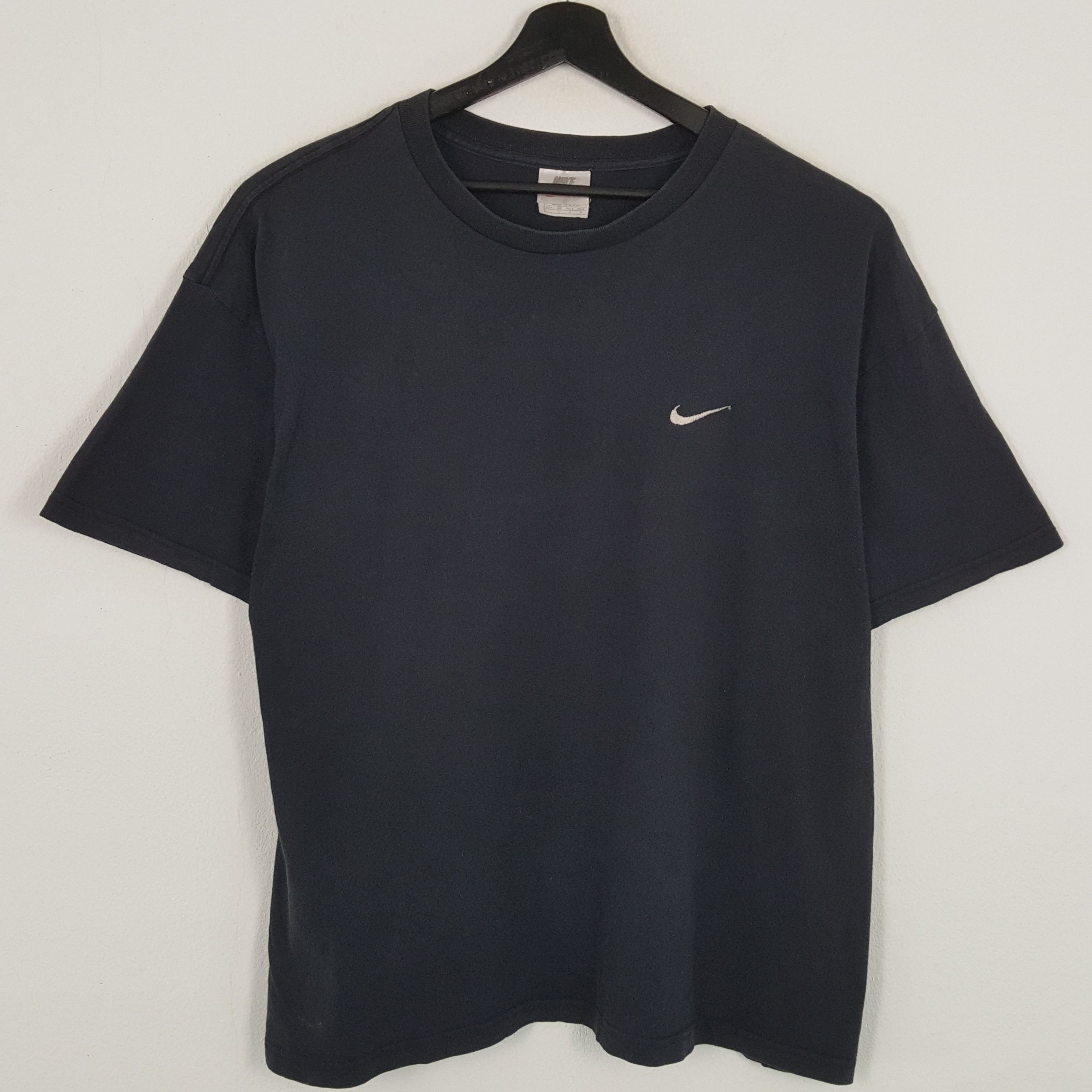 Nike × Vintage NIKE Tshirt Small Logo Design Size US XXL / EU 58 / 5 - 1 Thumbnail