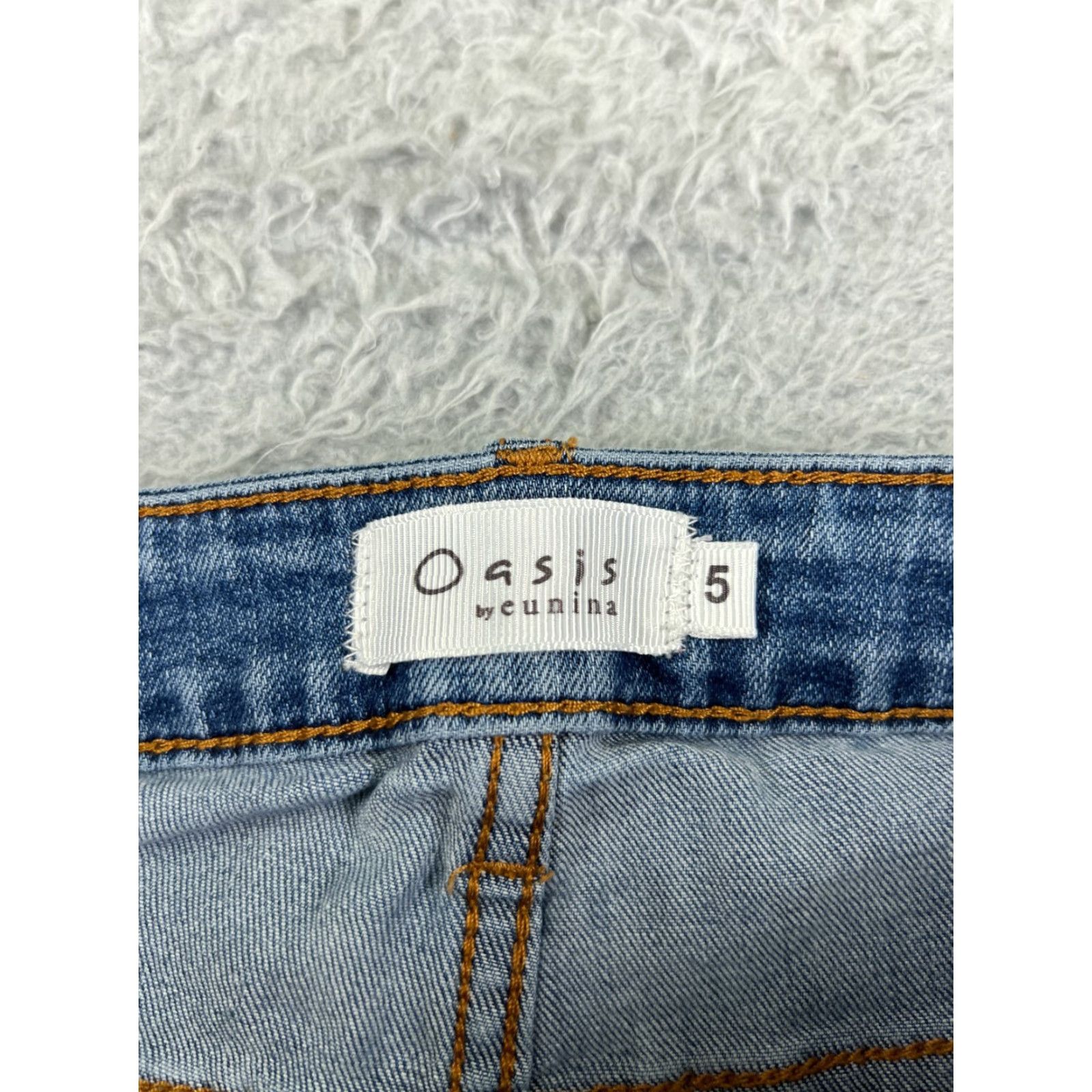 Vintage VINTAGE Oasis by Eunina Jeans Womens 5 Blue Denim Distressed Cotton Spandex Skinny Logo Zipper Button 5-Pocket Men's? Size 27" / US 4 / IT 40 - 6 Thumbnail