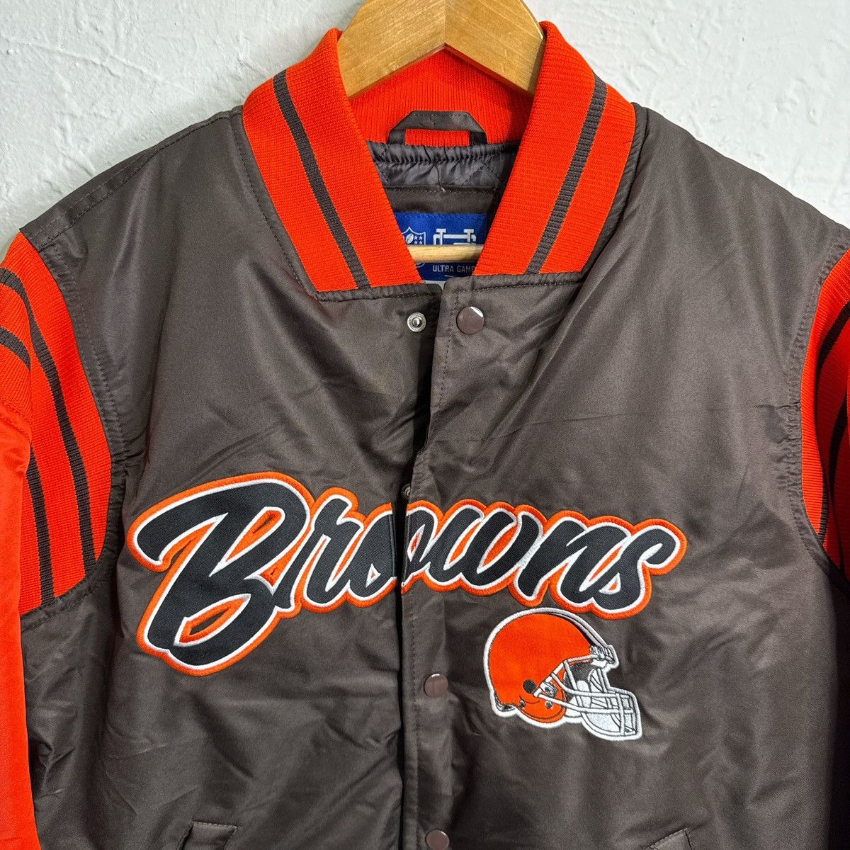 NFL Cleveland browns ultra game nfl bomber varsity jacket size M Size US M / EU 48-50 / 2 - 2 Thumbnail