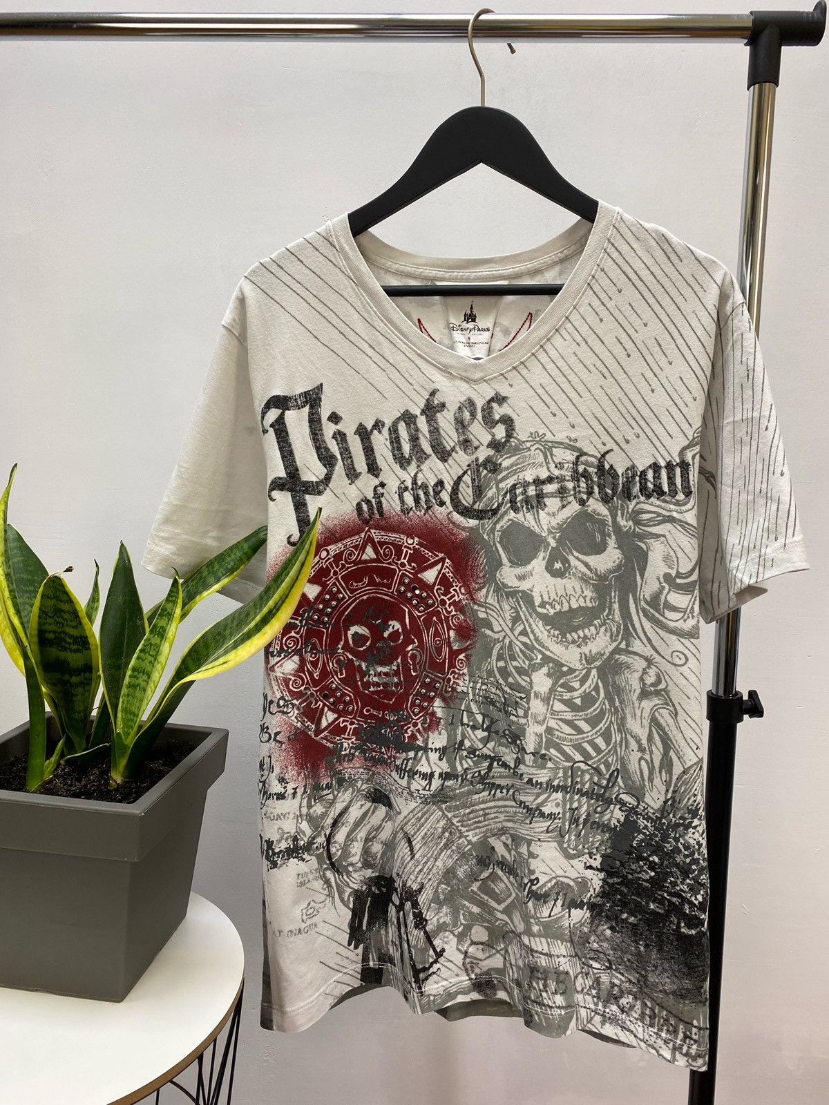 Disney × Vintage Pirates of the Caribbean t shirt Movie Disney Rare Vintage Size US M / EU 48-50 / 2 - 1 Thumbnail