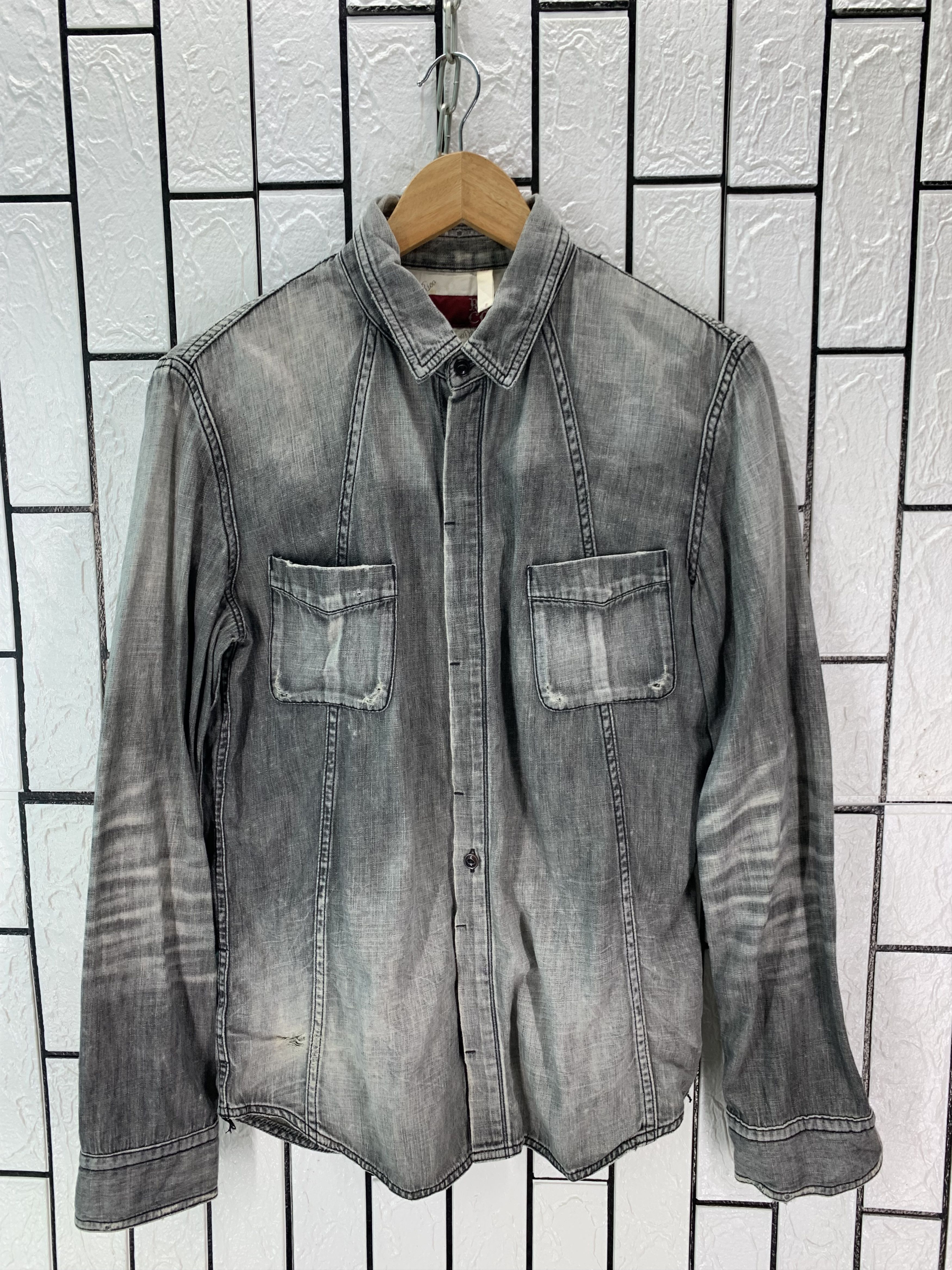 Japanese Brand Rico Distressed Denim Shirt Button Size US S / EU 44-46 / 1 - 1 Thumbnail
