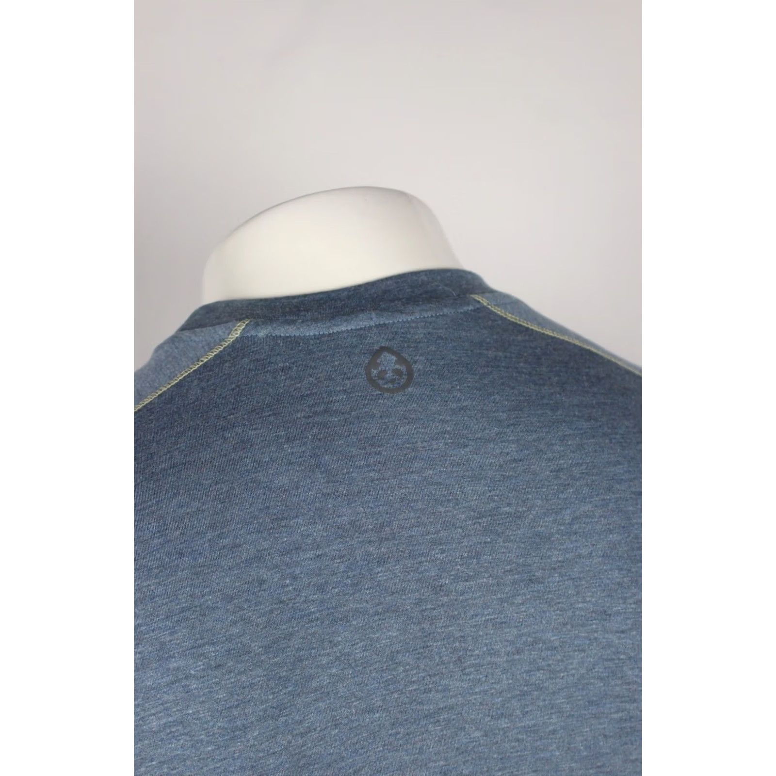 Vintage Tasc Men's Recess Tech Tee Short Sleeve T Shirt S Small Indigo Heather Bamboo Size US S / EU 44-46 / 1 - 3 Thumbnail