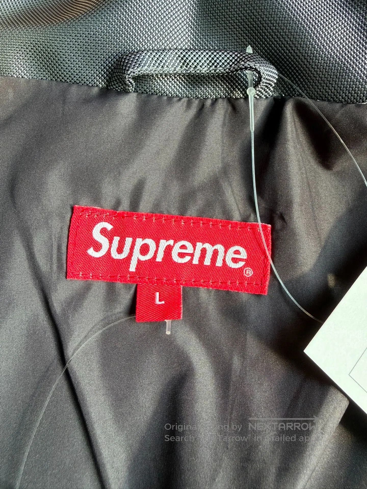 Supreme Supreme FW19 Silver Reflective Jacket L. Size US L / EU 52-54 / 3 - 2 Thumbnail