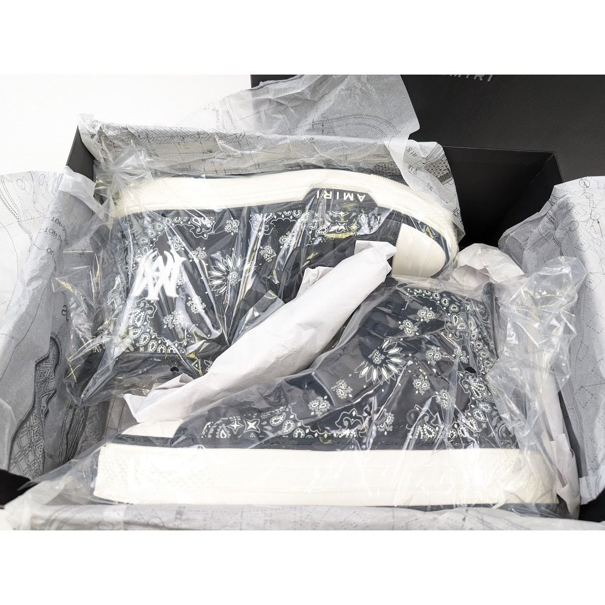 Amiri o1rshd1 Bandana MA Court High-Top Sneakers in Black/White Size US 13 / EU 46 - 21 Thumbnail