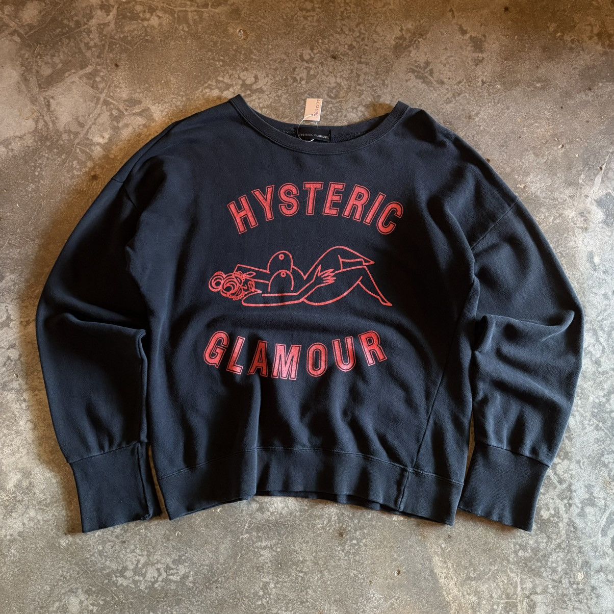 Hysteric Glamour 90’s Very Beautiful Hysteric Glamour Tits Show Up Crewneck Size US M / EU 48-50 / 2 - 1 Thumbnail