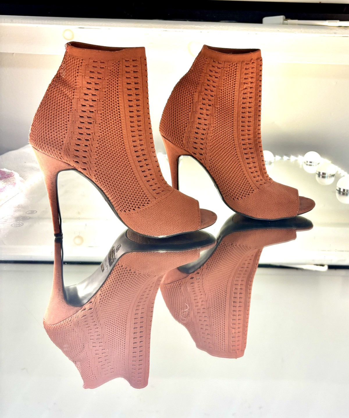 Other Anne Michelle Rouge Helium Royals47M Size US 7.5 / IT 37.5 - 1 Thumbnail