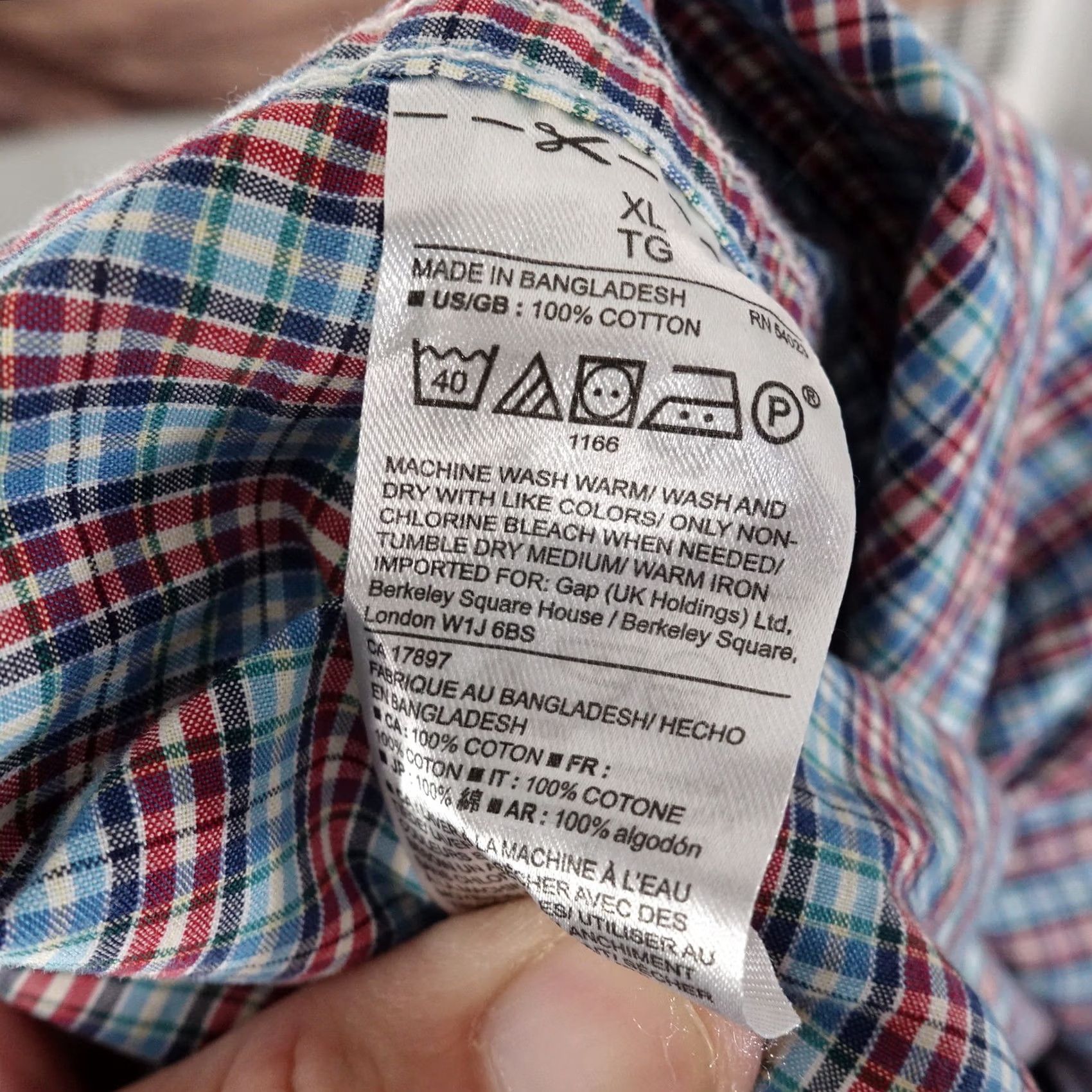 Gap GAP CLASSIC FIT RED BLUE CHECK SHIRT MENS SIZE XL Size US XL / EU 56 / 4 - 7 Thumbnail