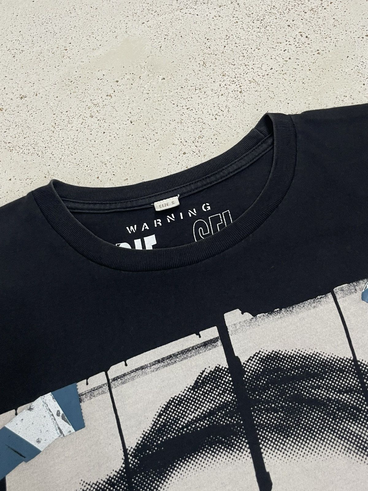 Designer Diesel Warning Man Of Successful Living Potrait Size US S / EU 44-46 / 1 - 9 Thumbnail