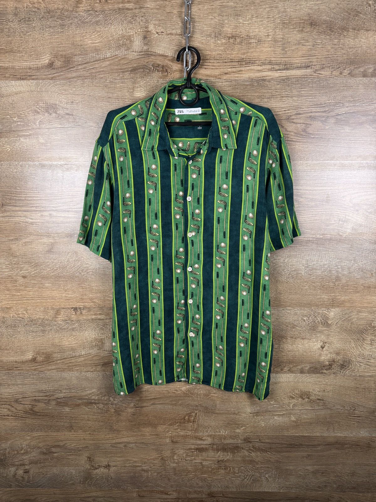 Zara Mens Zara Hawaiian shirts button up crazy viscose vintage Size US L / EU 52-54 / 3 - 1 Thumbnail
