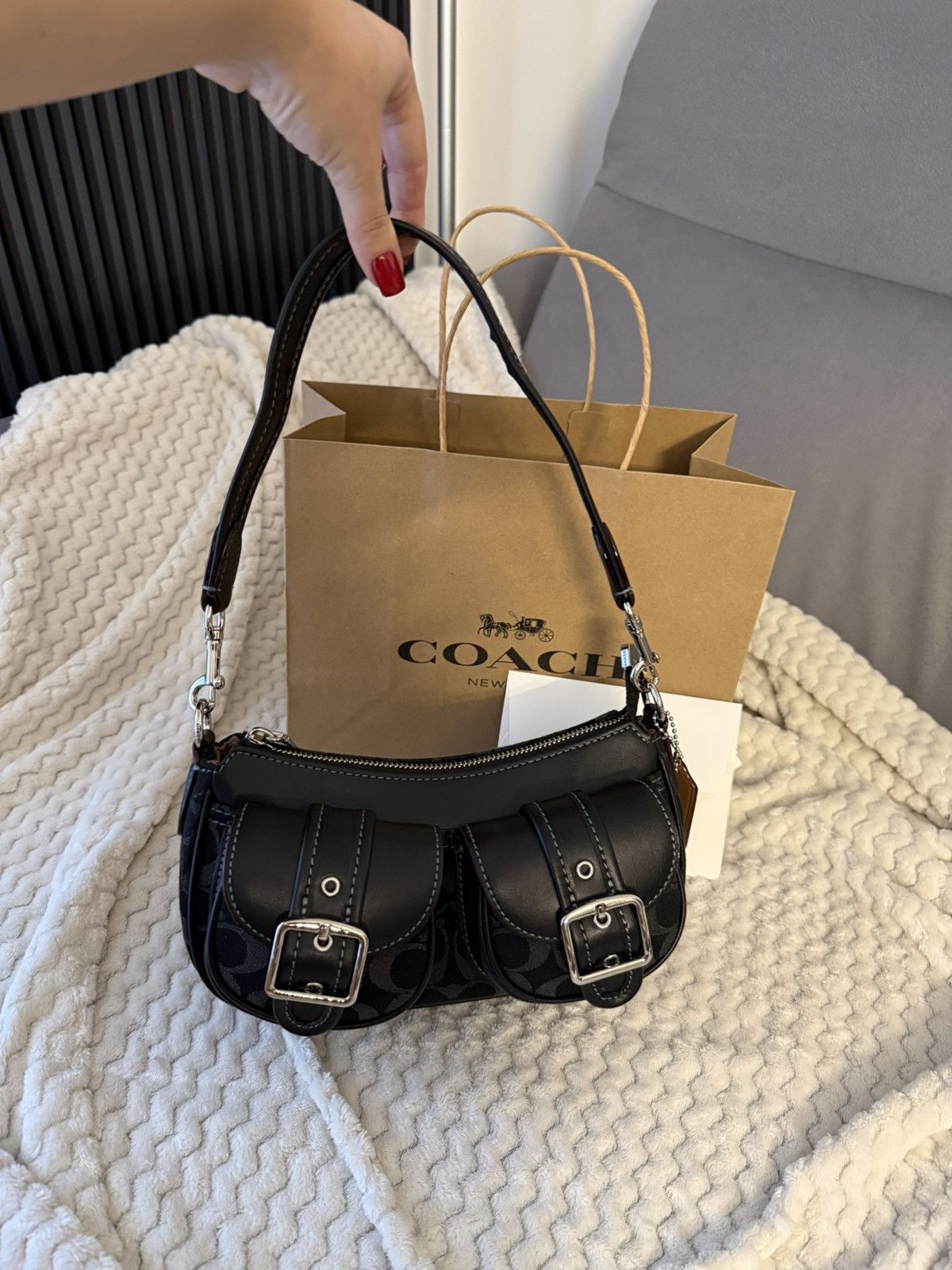 Coach Coach Ashton Baguette Size ONE SIZE - 2 Thumbnail