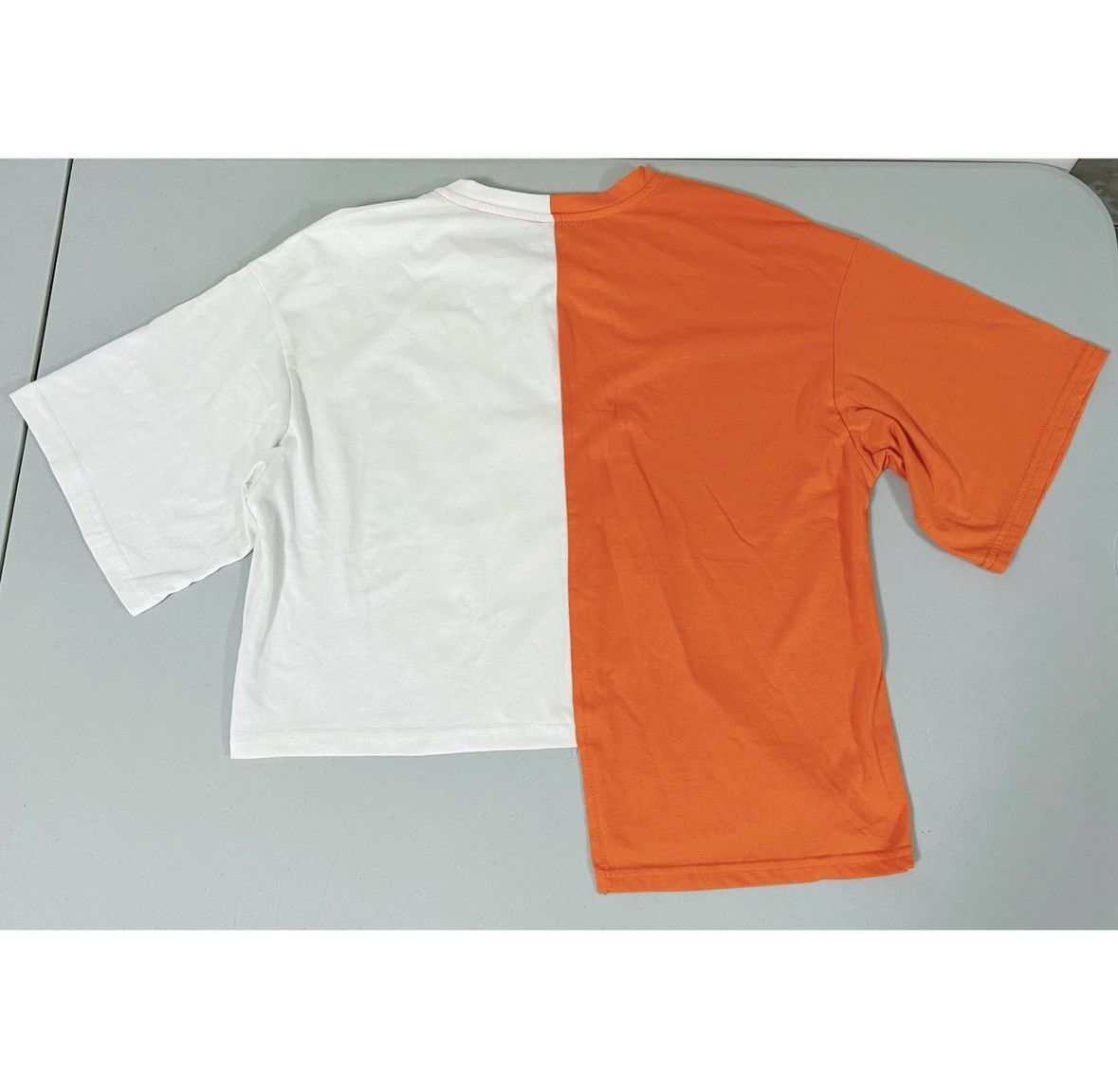 Japanese Brand Orange White Asymmetrical Split Graphic Tee T-Shirt Top XS🧡✨ Size XS / US 0-2 / IT 36-38 - 2 Thumbnail