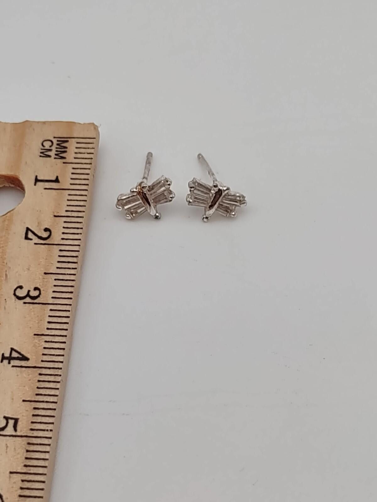 The Unbranded Brand Vintage 925 Sterling Silver CZ Butterfly Stud Earrings 1.1g Size ONE SIZE - 4 Thumbnail