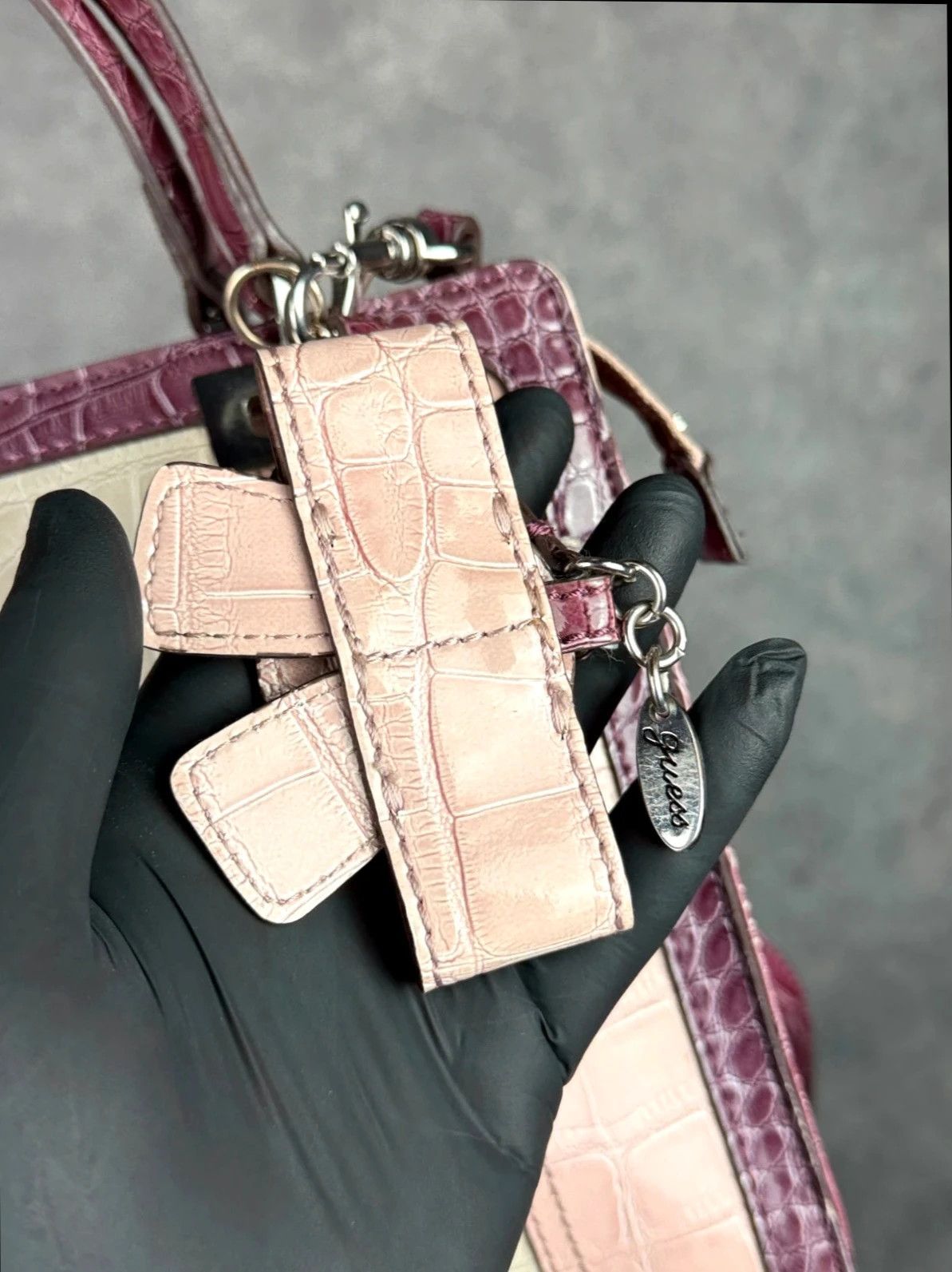 Guess Guess Handbag Pink Purple Croc Pattern Buckle Size ONE SIZE - 4 Thumbnail