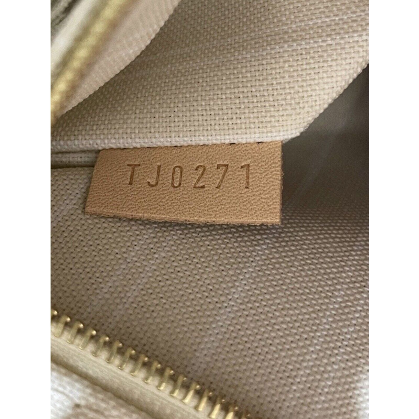 Louis Vuitton Louis Vuitton OnTheGo Tote By The Pool Monogram Giant GM BLU Size ONE SIZE - 12 Thumbnail