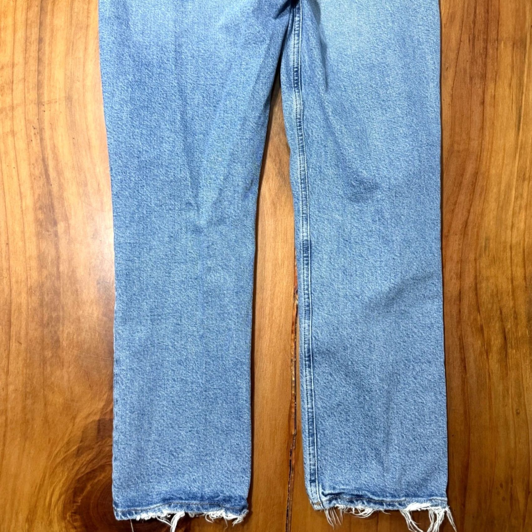 Agolde AGOLDE Jeans Riley Long 30 Denim Organic Cotton Button Fly Distressed 90s Womens Jeans 30 Blue ZZ23 Size 30" / US 8 / IT 44 - 7 Thumbnail