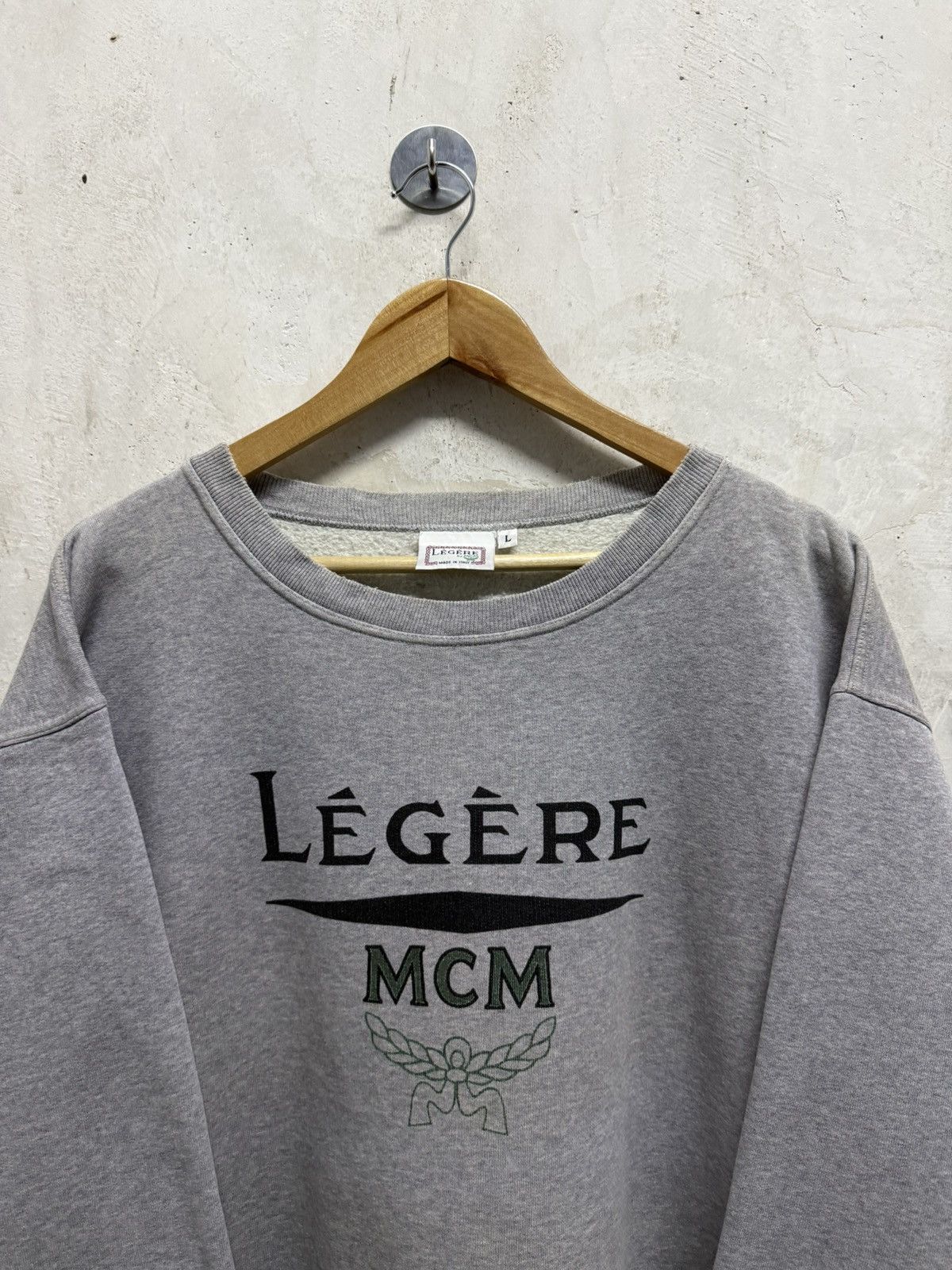 MCM Distressed Vintage MCM Legere Big Logo Sweatshirt Size US L / EU 52-54 / 3 - 2 Thumbnail