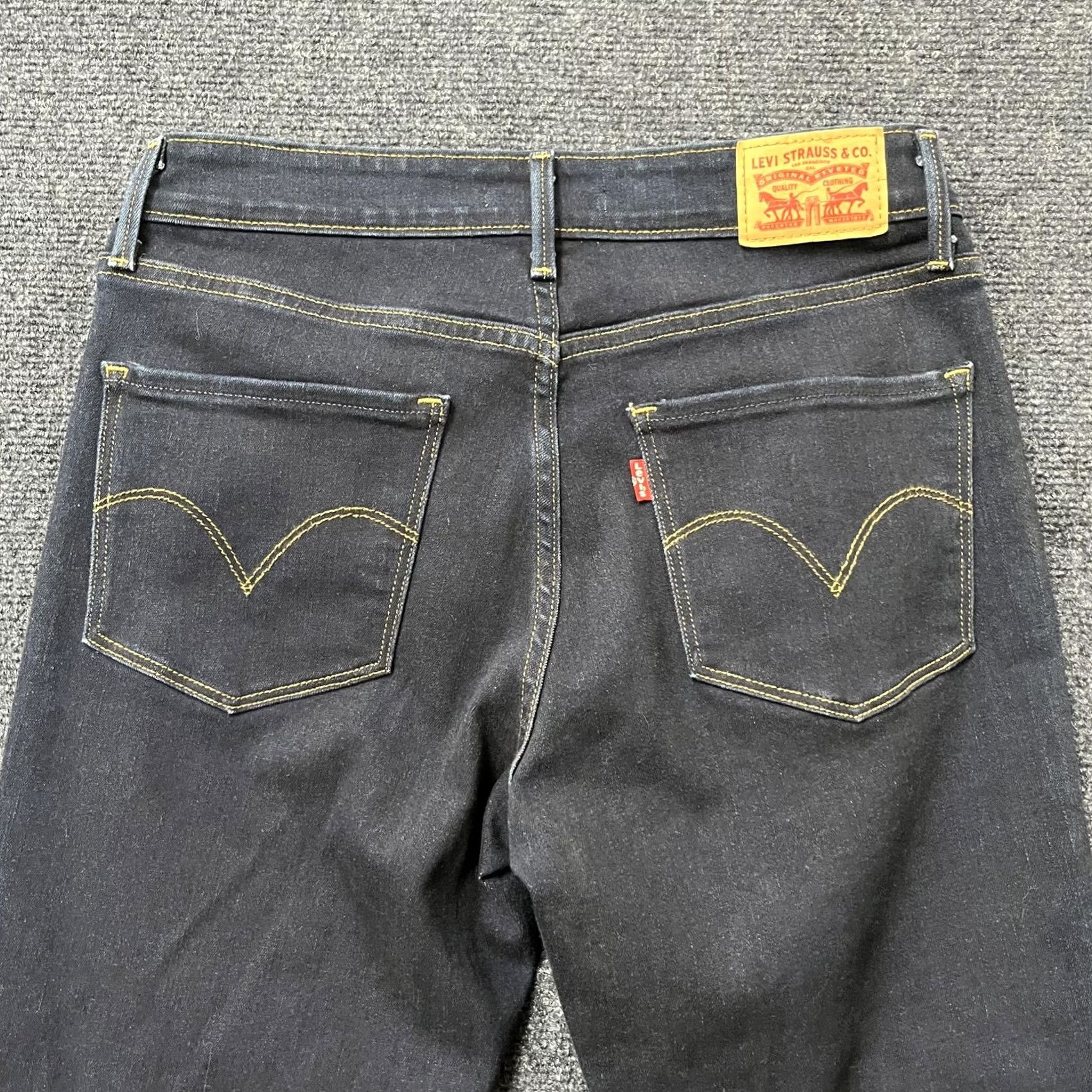 Levi's Levis Mid Rise Skinny Jeans Womens 6 Dark Wash Blue Denim Slim Pants Casual Size 28" / US 6 / IT 42 - 4 Thumbnail