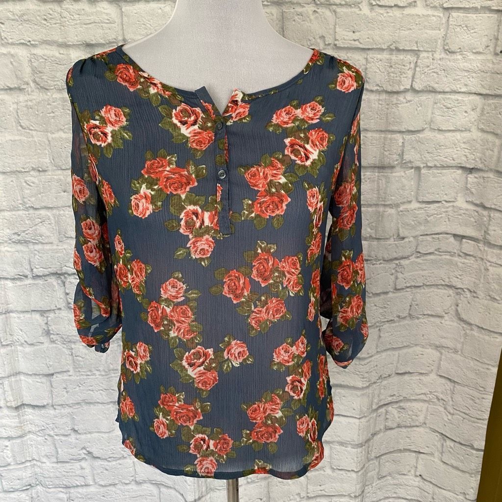 Other Bobbie Brooks women S semi sheer 3/4 sleeve floral print blo Size S / US 4 / IT 40 - 1 Thumbnail