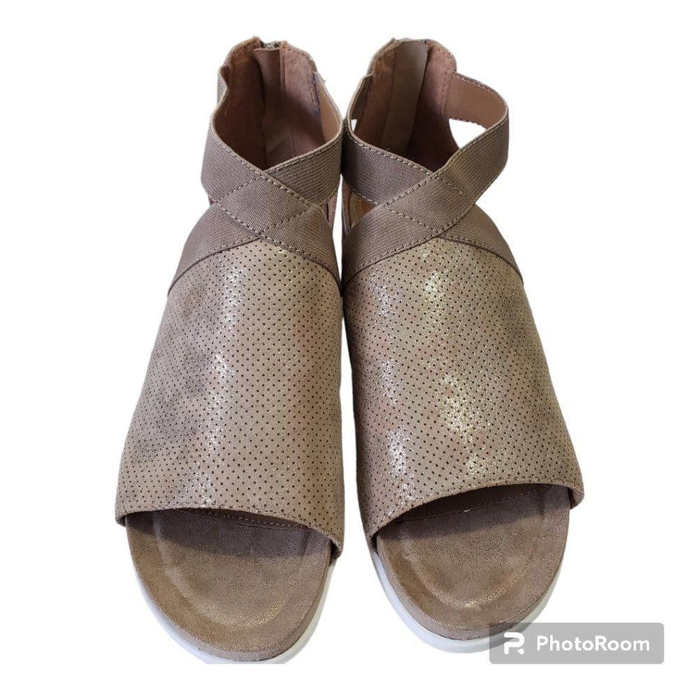 Designer Comfortiva Paisley Metallic Pillowtop Memory Foam Sandal 9.5 Size US 9.5 / IT 39.5 - 2 Thumbnail