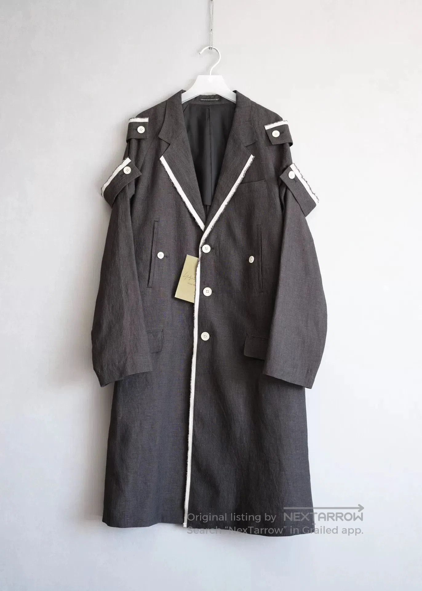 Yohji Yamamoto yohji yamamoto shoulder epaulet linen coat. Size US S / EU 44-46 / 1 - 1 Thumbnail