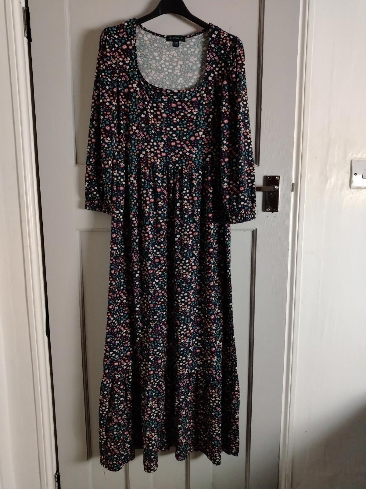 Other Blue Vanilla Floral Maxi Dress UK 8 XS Size S / US 4 / IT 40 - 2 Thumbnail