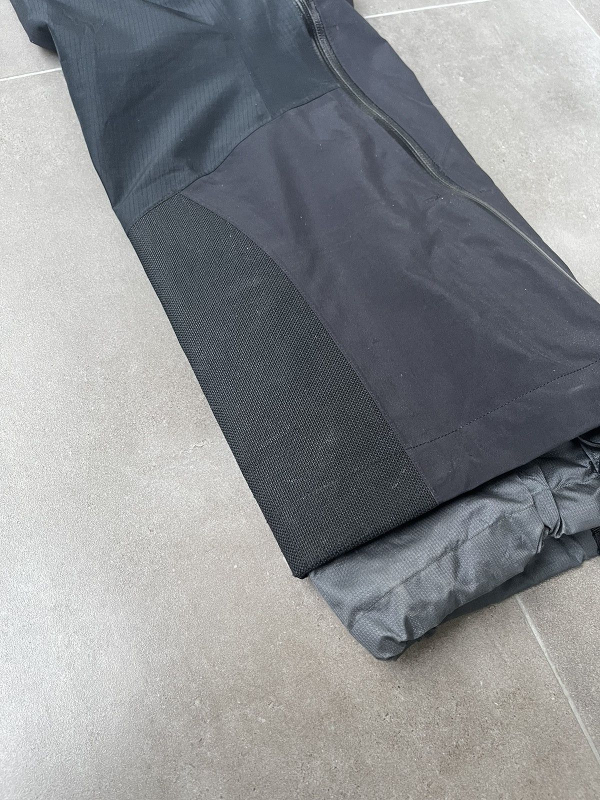 Arc'teryx Arc'Teryx Beta AR Technical Full Zipped Black Ski Pants Size US 32 / EU 48 - 25 Thumbnail
