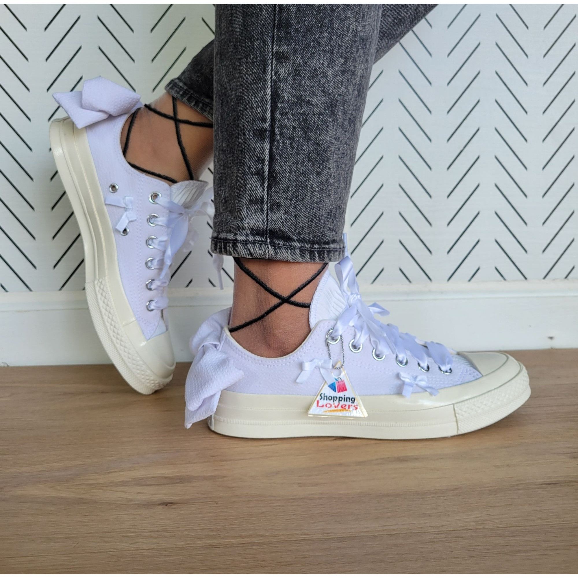 Converse ⭐Converse Chuck 70 OX Bow Sz 9 Womens Shoes Retro Sneakers W Size US 9 / IT 39 - 11 Thumbnail