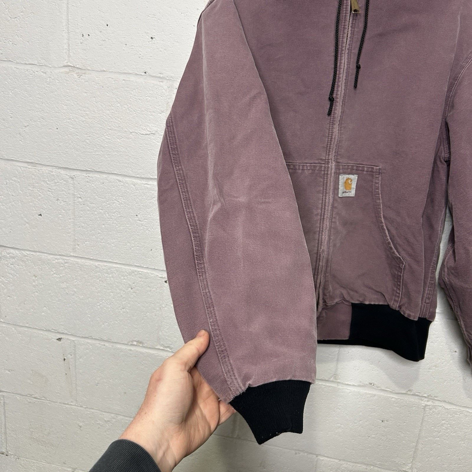 Carhartt Vintage Carhartt Thermal-Lined Hooded Active Jacket “Damson” Size US L / EU 52-54 / 3 - 7 Thumbnail