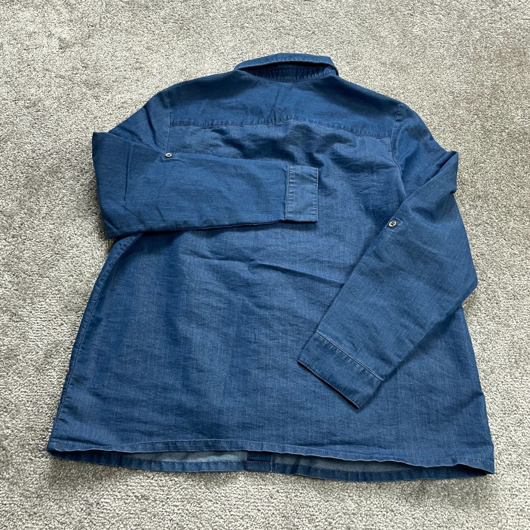 Blair Blair Shirt Women M Blue Denim Floral Embroidered Button-Up Pocket Chambray Shirt Size M / US 6-8 / IT 42-44 - 2 Thumbnail