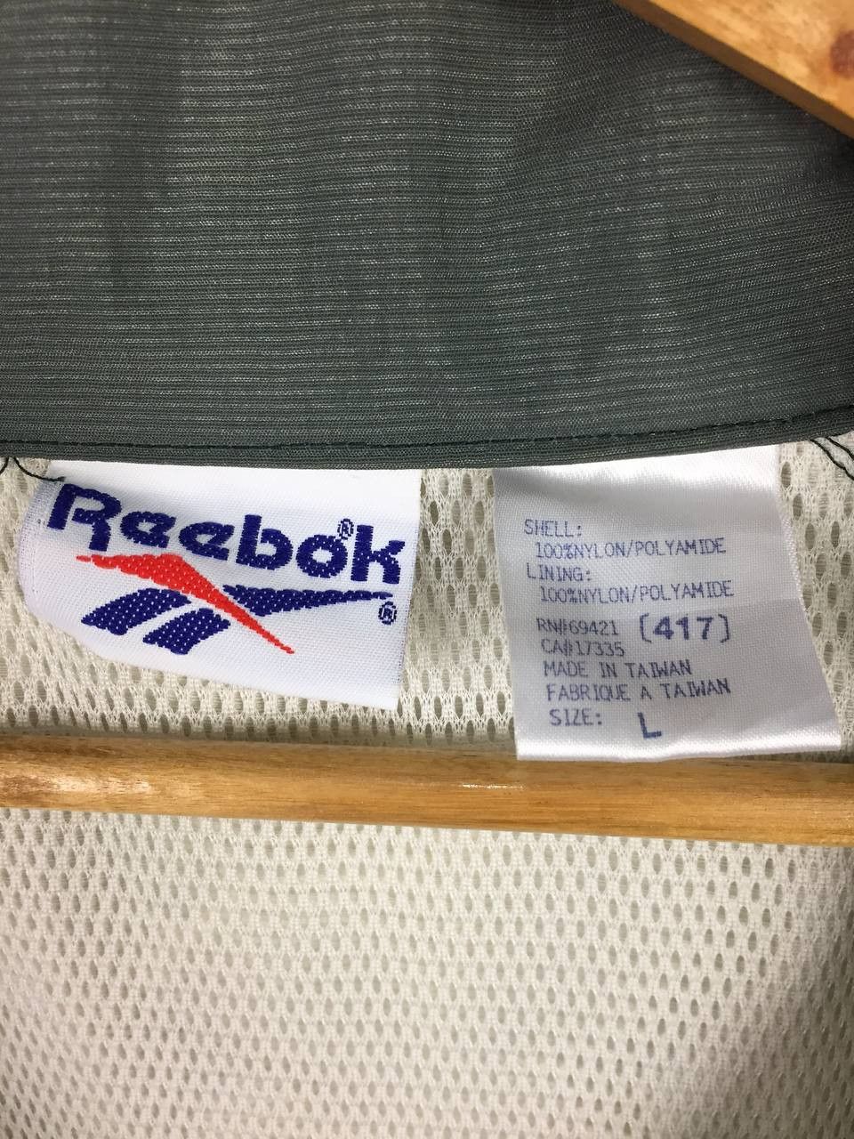 Reebok Vtg 90s Reebok Retro Colorblock Pullover Windbreaker Jacket Size US L / EU 52-54 / 3 - 16 Thumbnail
