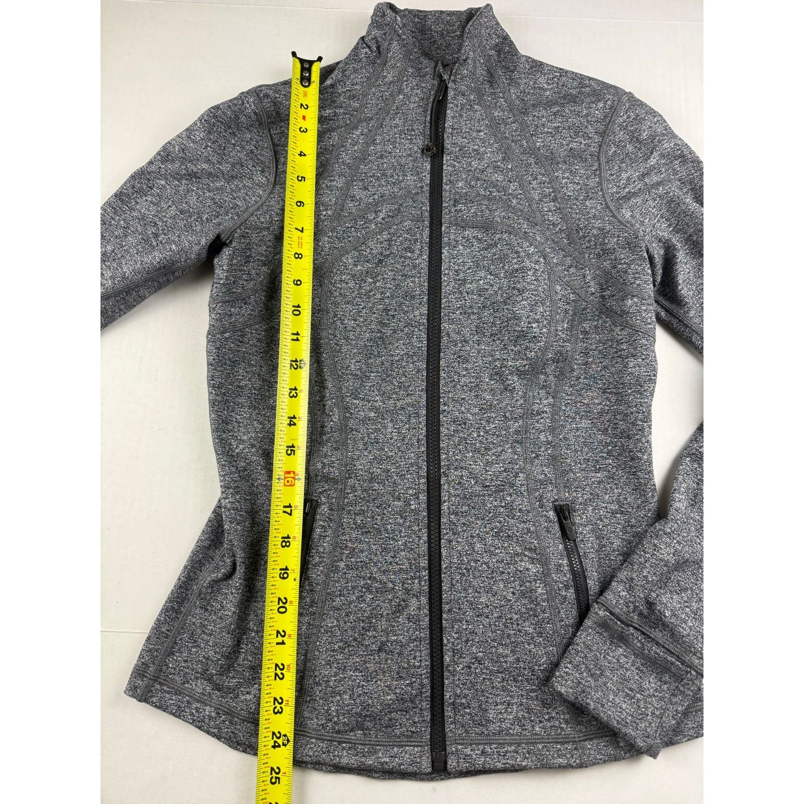 Lululemon Lululemon Define Jacket Gray Size 10 - Size L / US 10 / IT 46 - 5 Thumbnail