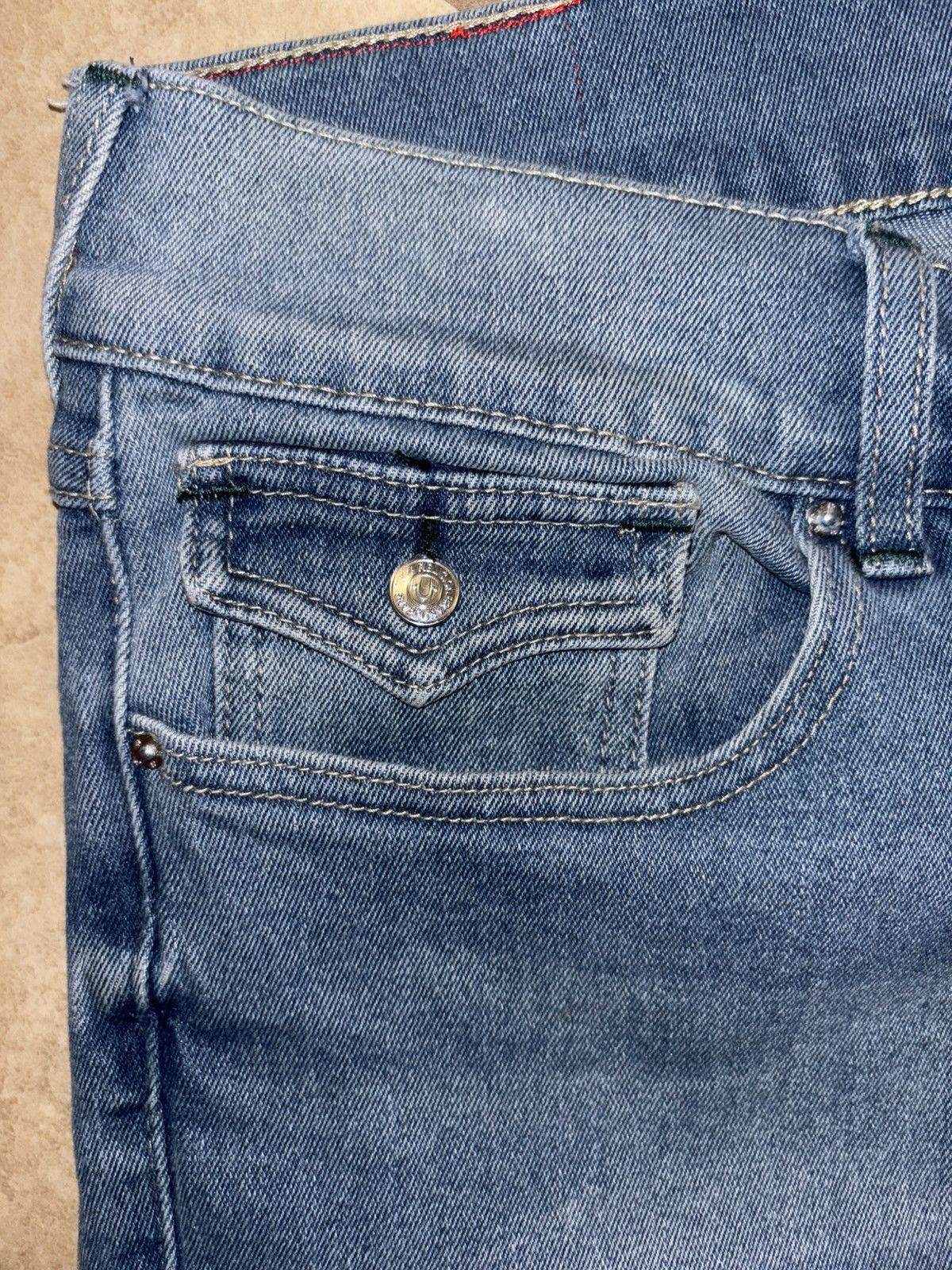 True Religion True Religion Y2K Distressed Jeans Straight Size 36 Size US 36 / EU 52 - 4 Thumbnail