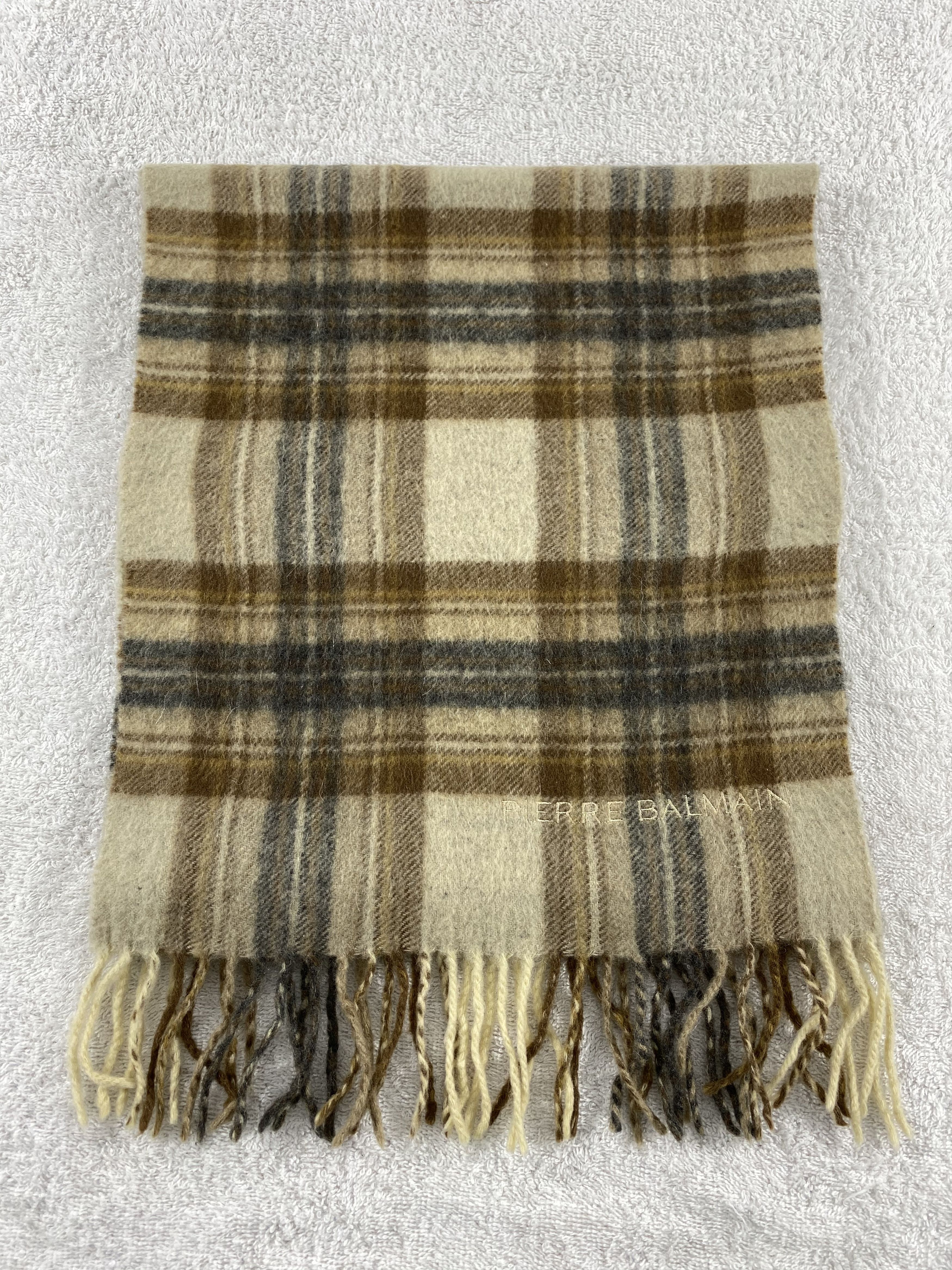 Pierre Balmain Pierre Balmain Scarf / Muffler / Neckwear - WW1700 Size ONE SIZE - 2 Thumbnail
