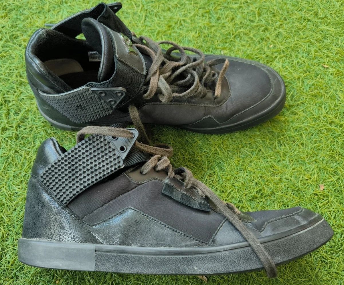 Adidas × Y-3 adidas Y-3 Yohji Yamamoto Black High Top Sneakers B35358 Size US 9 / EU 42 - 1 Thumbnail