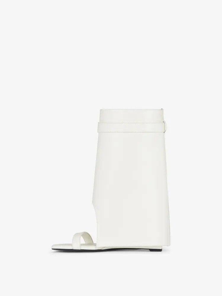 Givenchy o1w1db10525 Shark Lock Ankle Sandals in White Size US 8 / IT 38 - 3 Thumbnail
