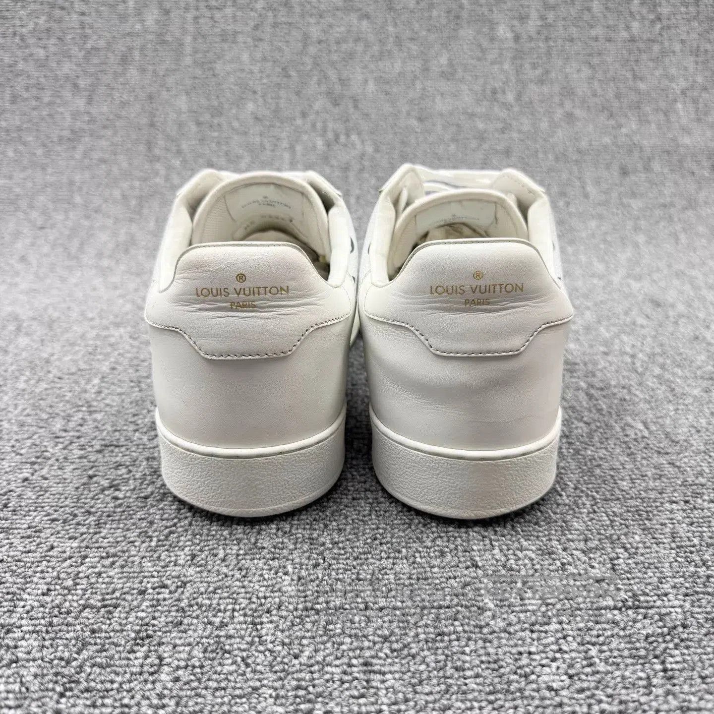 Louis Vuitton White Low-Top Sneakers with Pattern. Size US 11 / EU 44 - 4 Thumbnail