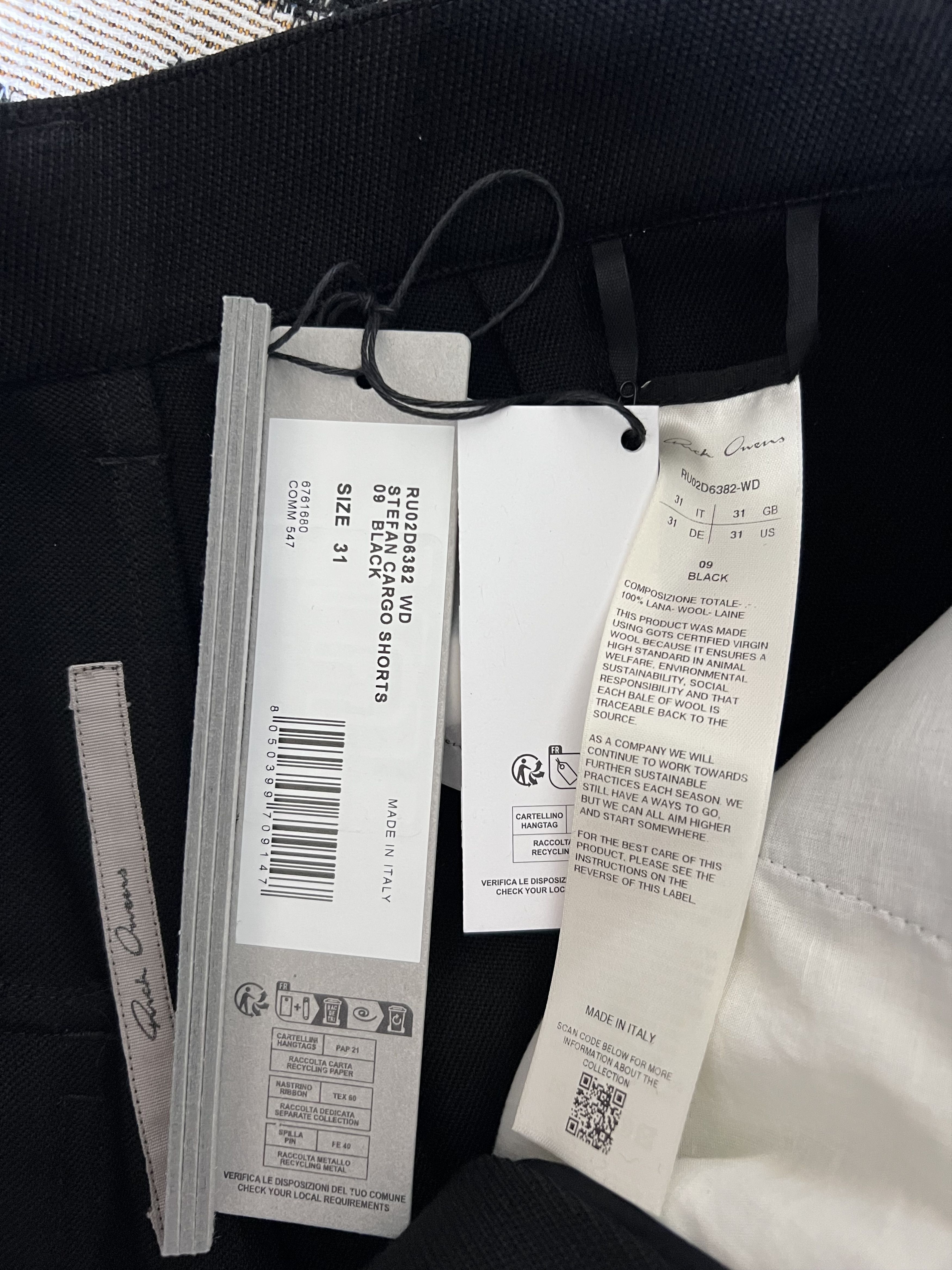 Rick Owens Rick Owens Stefan Cargo Shorts in Black Size US 31 - 8 Thumbnail