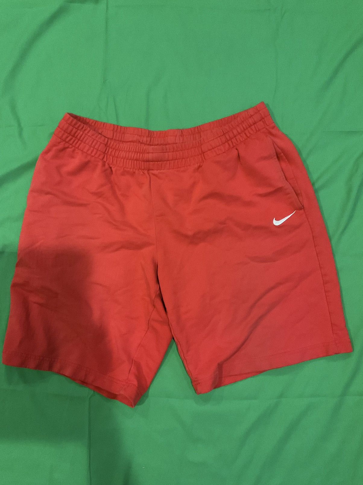 Nike × Vintage Vintage Nike red and white shorts Size US 32 / EU 48 - 1 Thumbnail