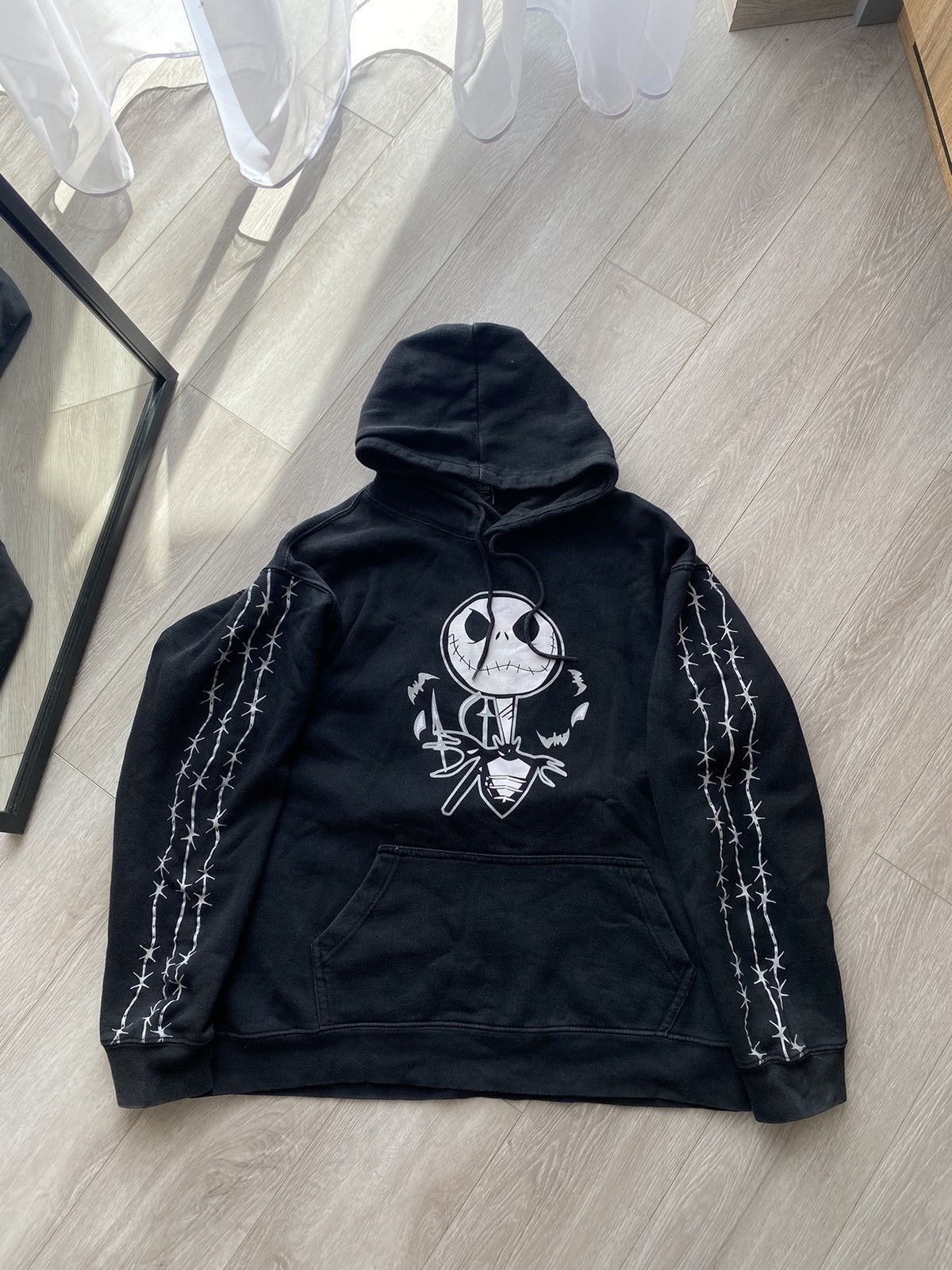 Vintage 90s Original Nightmare Before Christmas hoodie Size US M / EU 48-50 / 2 - 1 Thumbnail