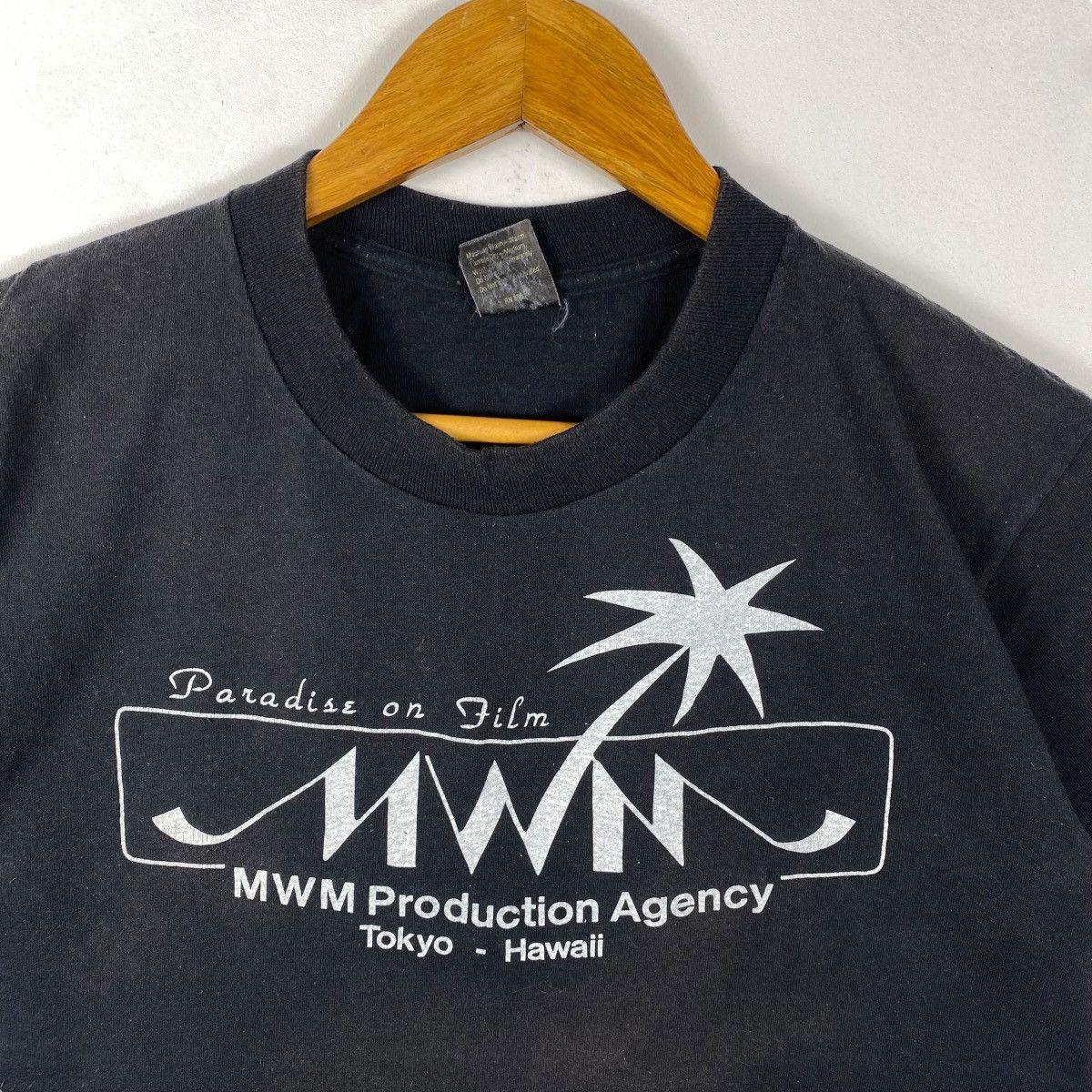 Vintage Vintage 80's Paradise On Film MWM Production Agency Tee Size US L / EU 52-54 / 3 - 2 Thumbnail